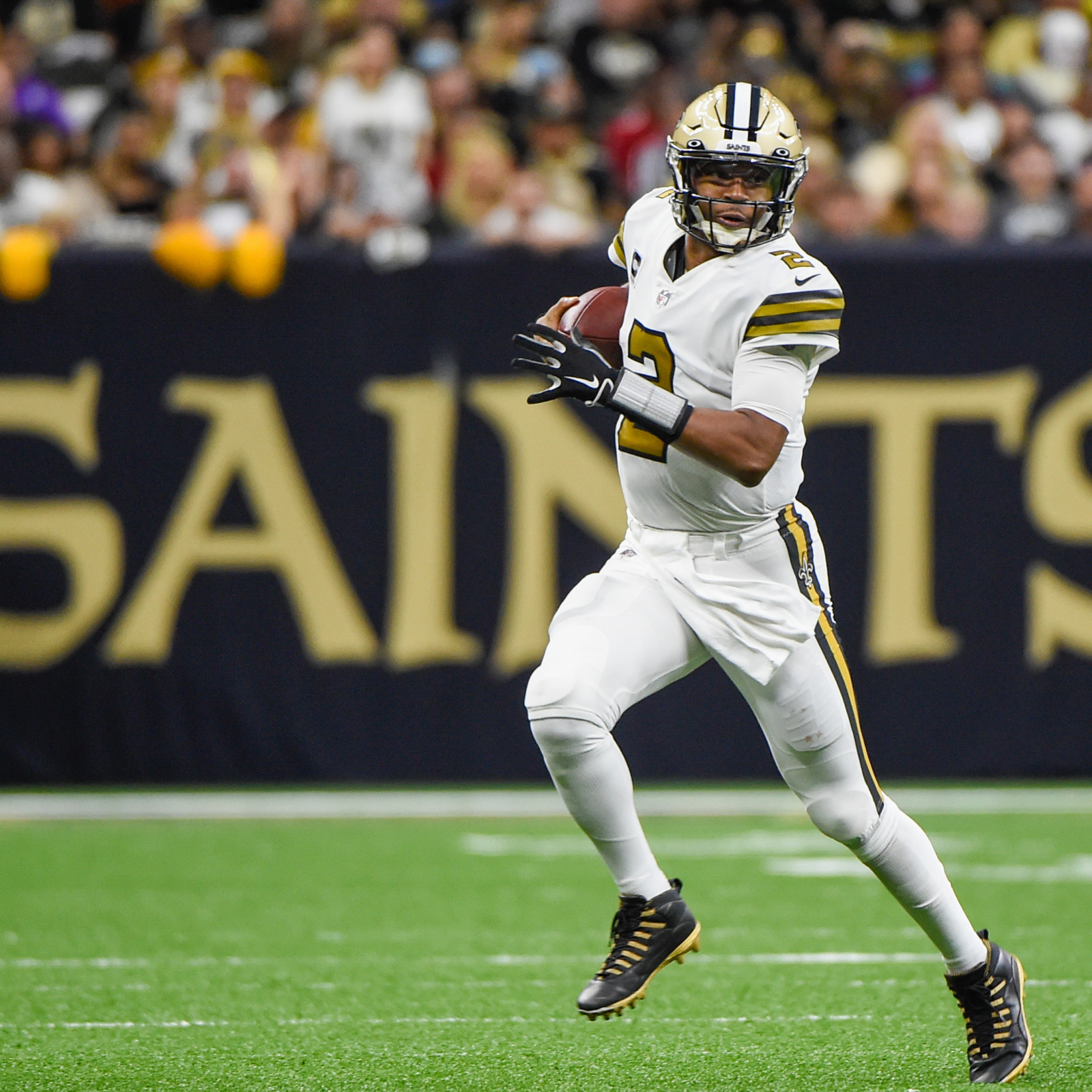 Saints' Chris Olave signs contract to join Jarvis Landry, Michael