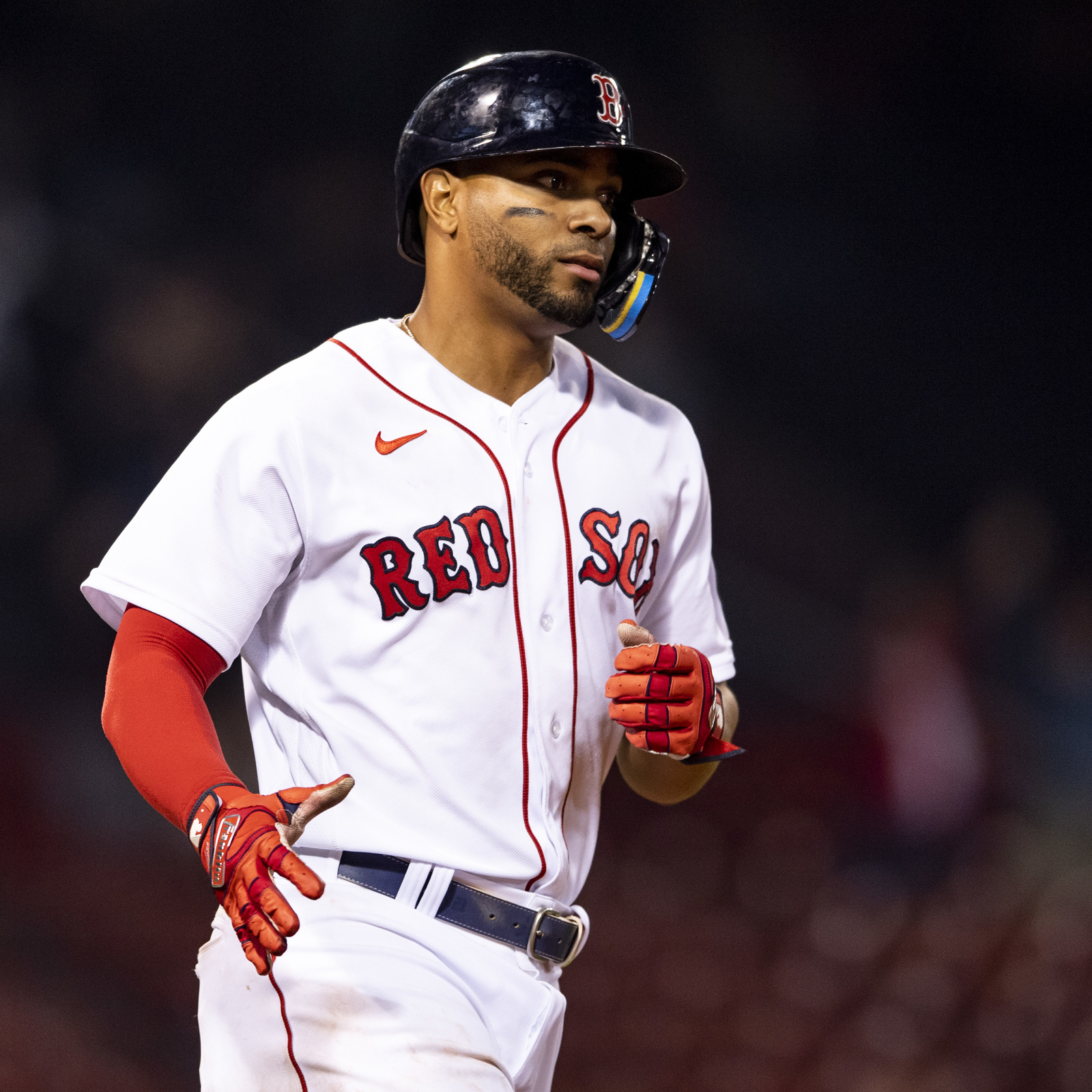 Xander Bogaerts opts out of final three years of contract with Red