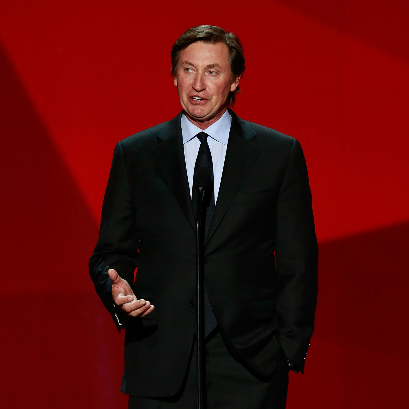 Wayne Gretzky Stanley Cup jersey sells for record $1.45M - Sports
