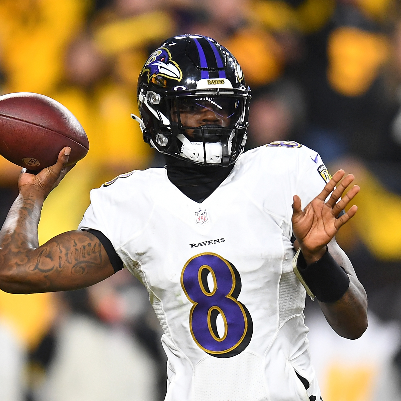 Lamar Jackson amid contract uncertainty: 'I love my Ravens'