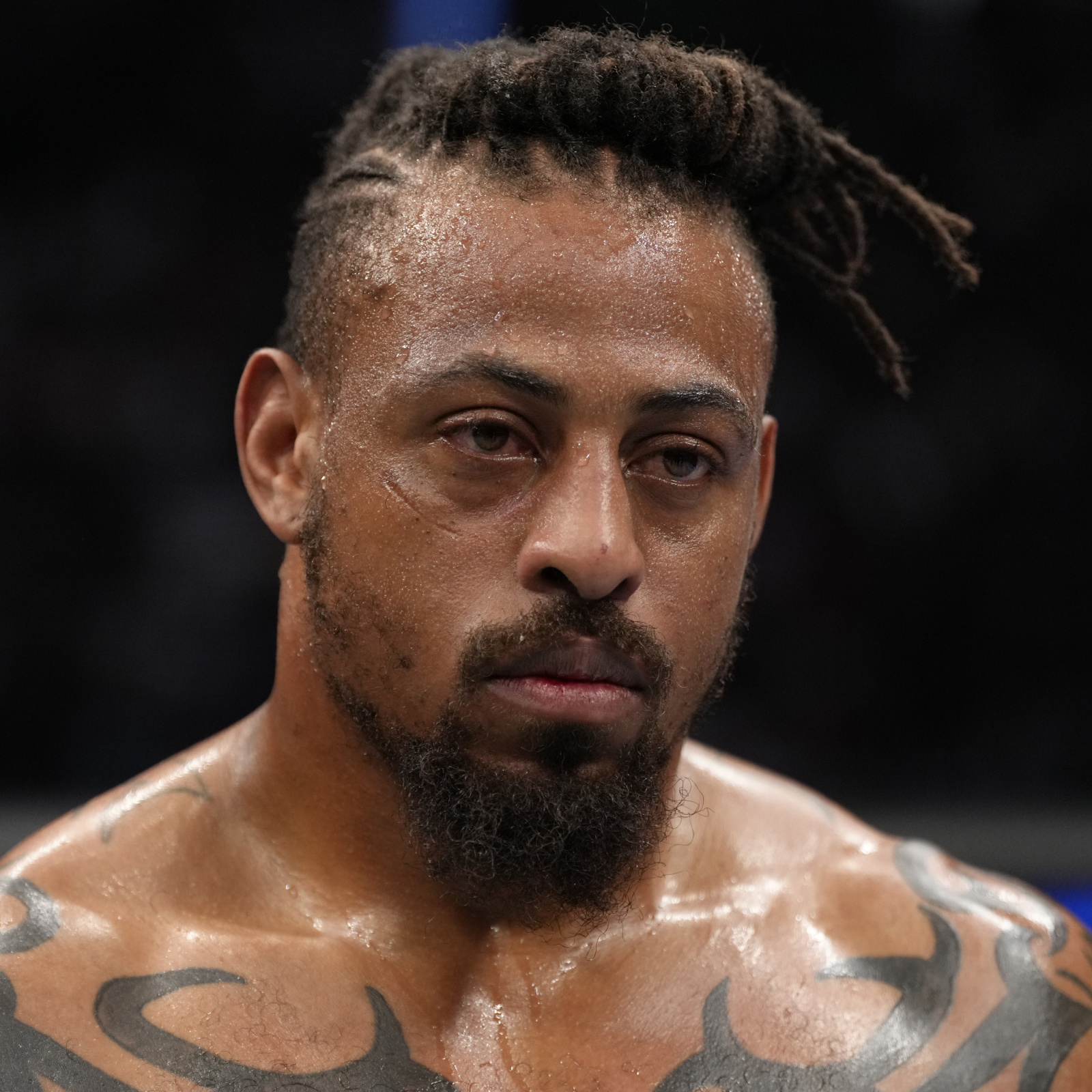 Greg Hardy Win vs. Ben Sosoli Changed to No Contest over Illegal