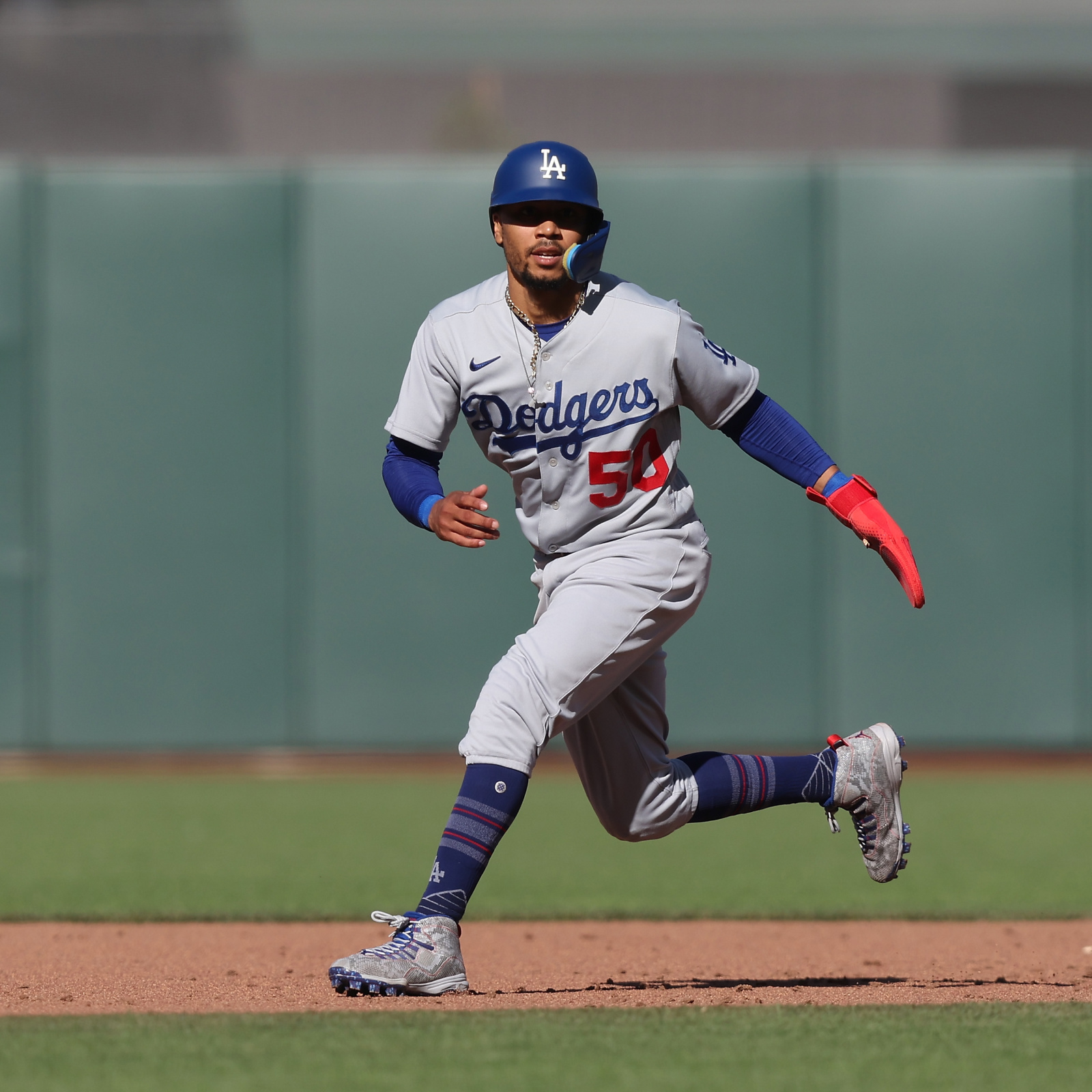 Dodgers News: An Update on Joey Gallo's Elbow Injury - Inside the