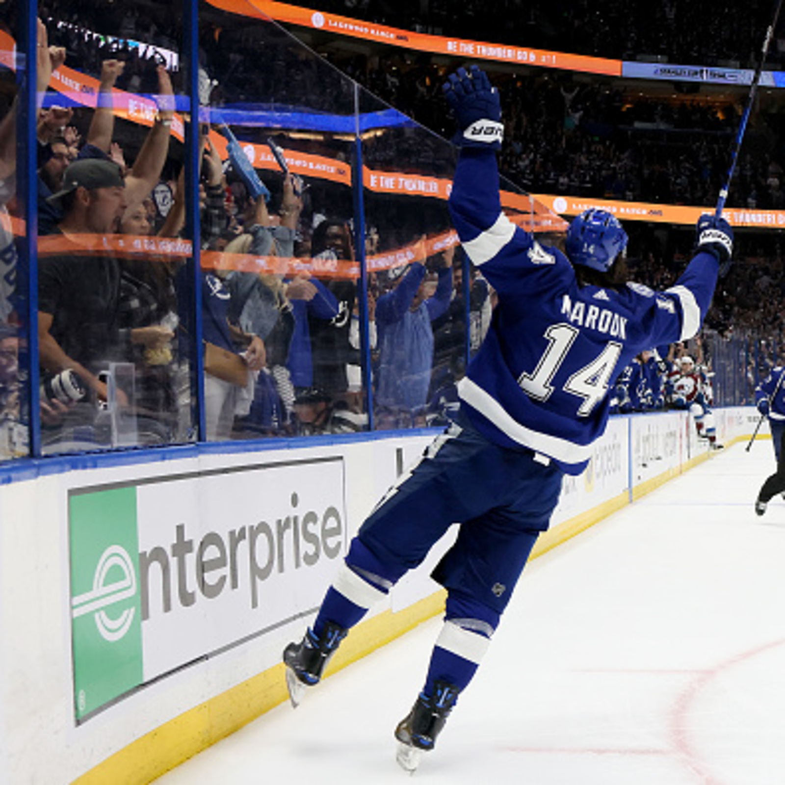 Tampa Bay Lightning return to Amalie Arena with 2-0 series lead