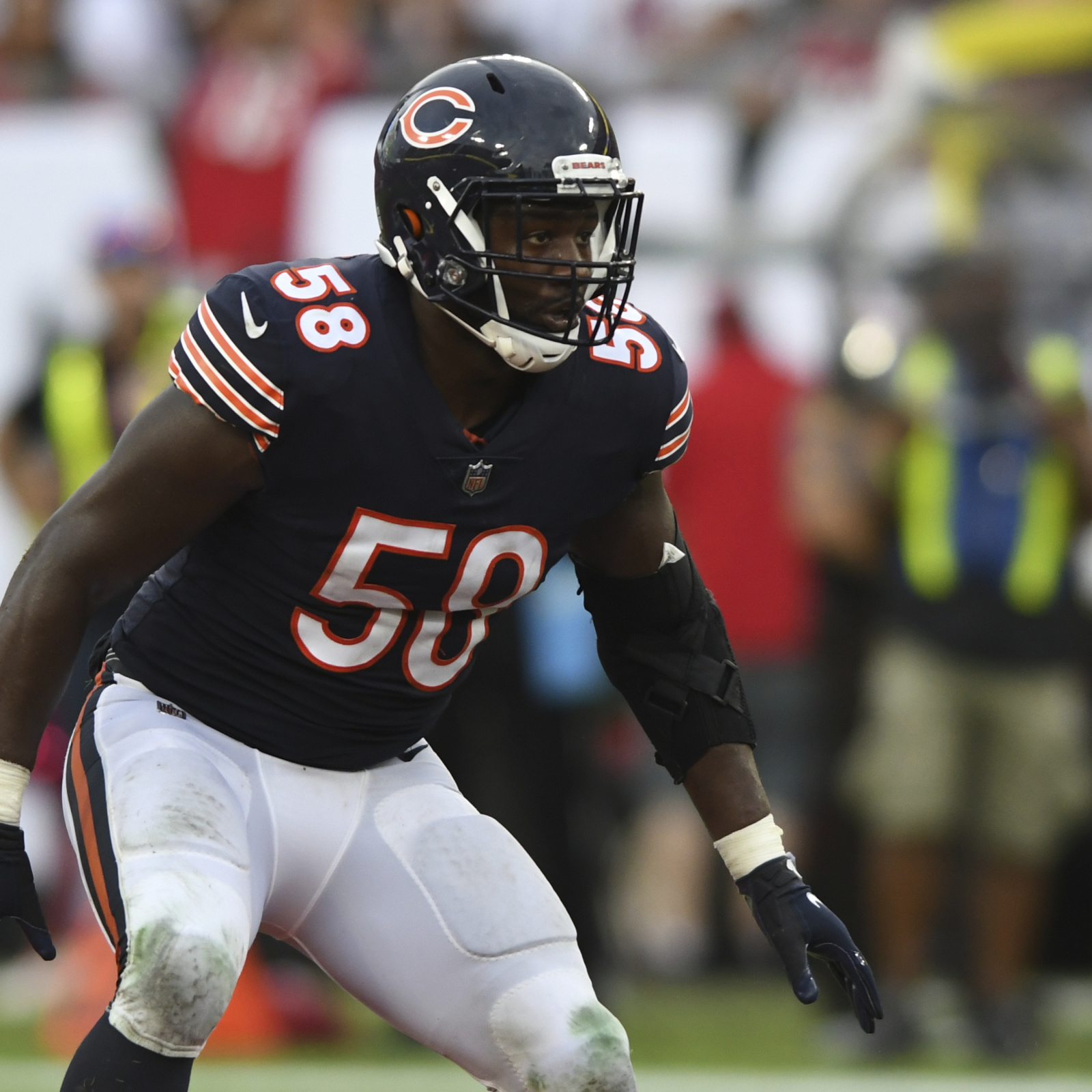 Bears starters, including Roquan Smith, to play versus Browns