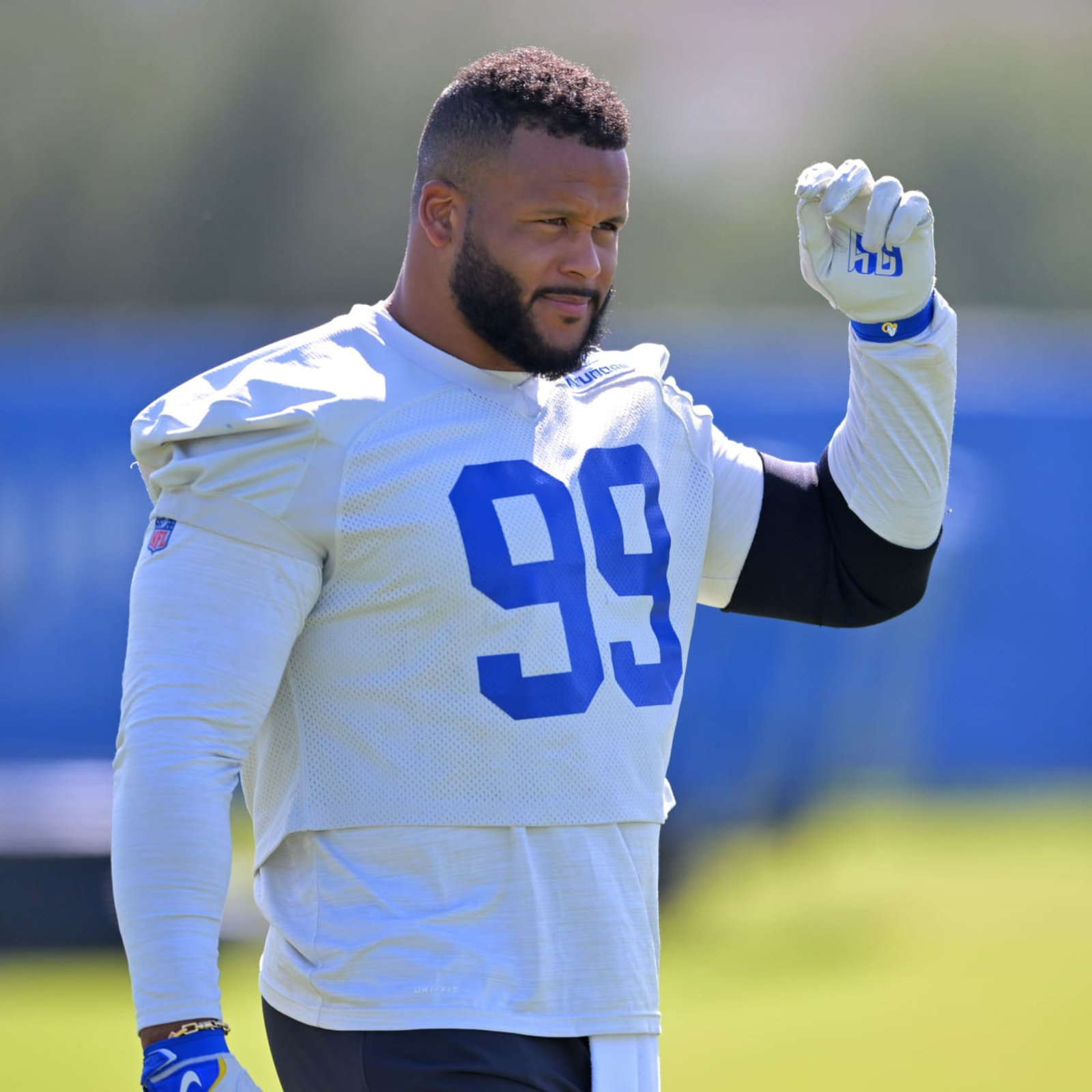 Aaron Donald injury update: What his rib cartilage injury means vs