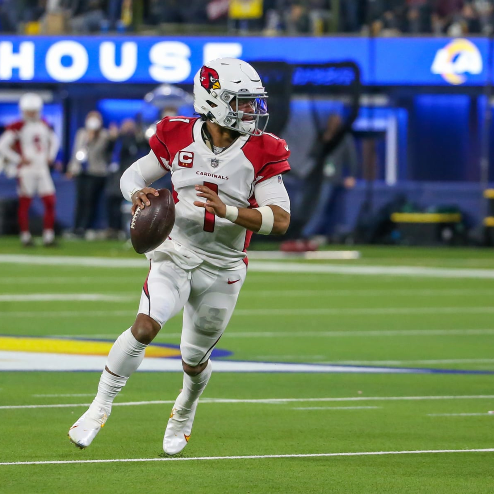 Kyler Murray Admires Aaron Rodgers, But Focuses On Beating, 48% OFF