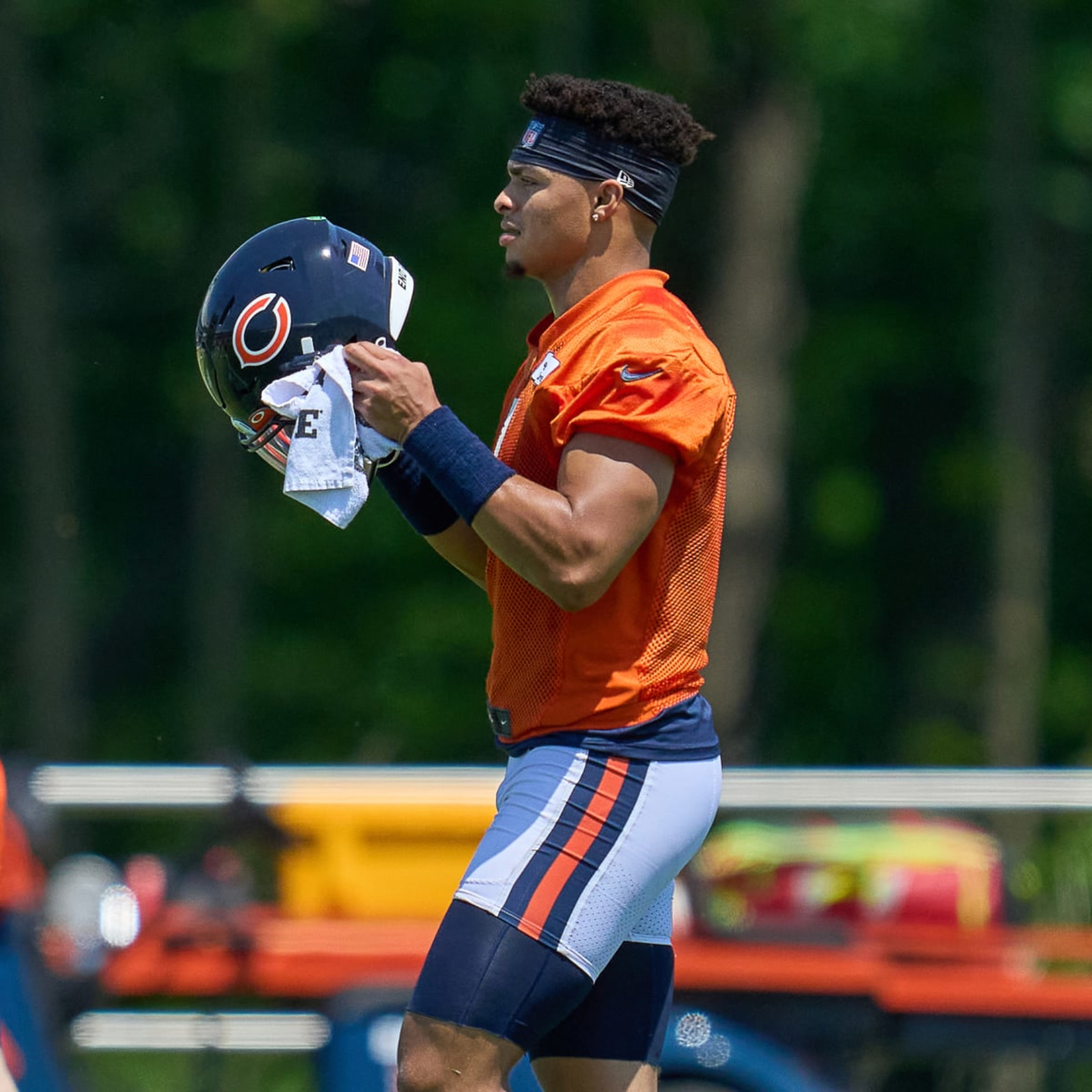 Bears QB Justin Fields after win vs. Texans: 'I played like trash'