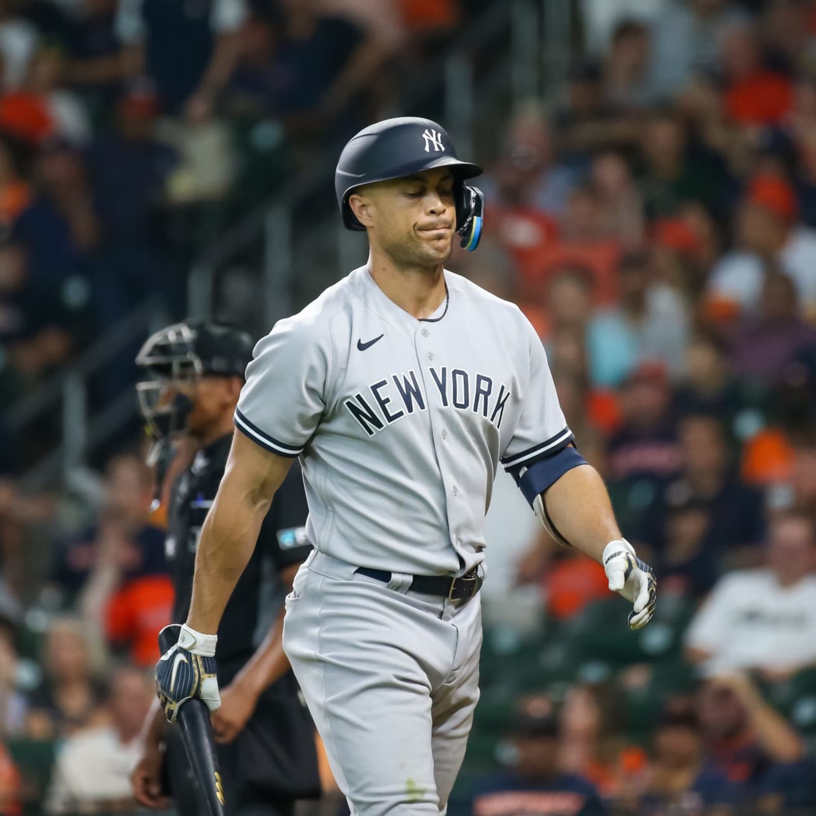 Yankees place Giancarlo Stanton on 10-day IL, recall Tim Lo women's yankees  jersey castro
