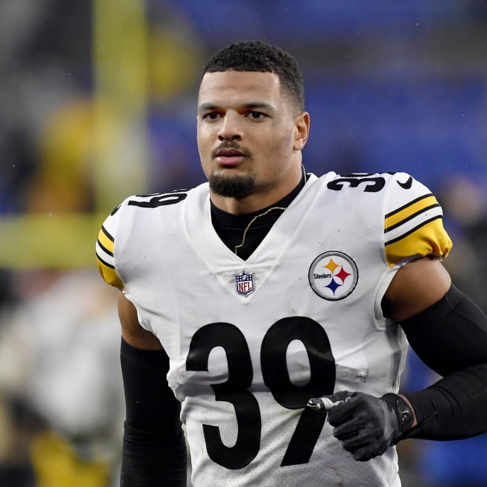 Steelers' Minkah Fitzpatrick treated at hospital after suffering