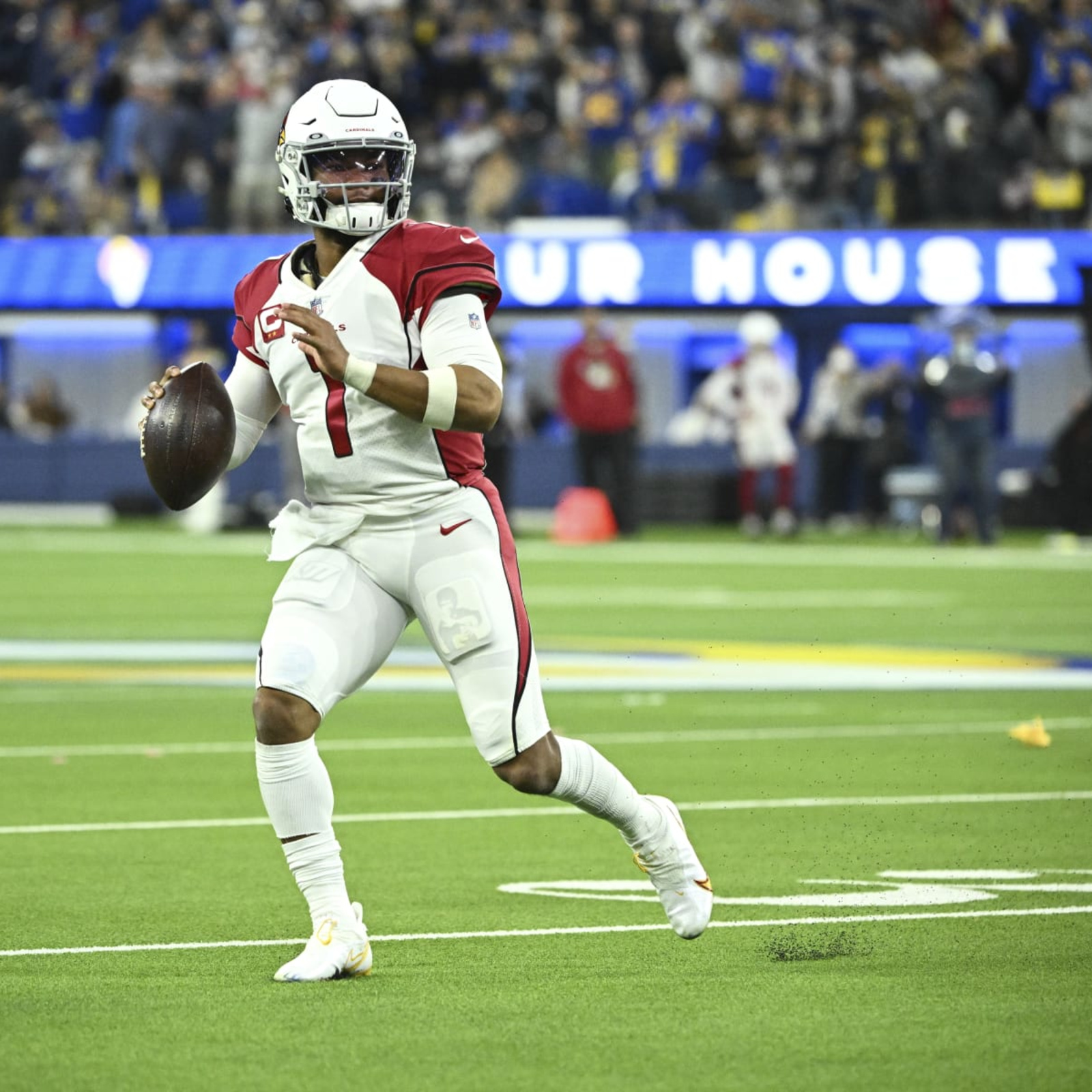 Once and for all, Kyler Murray explodes the myth of quarterbacks and height  - The Boston Globe