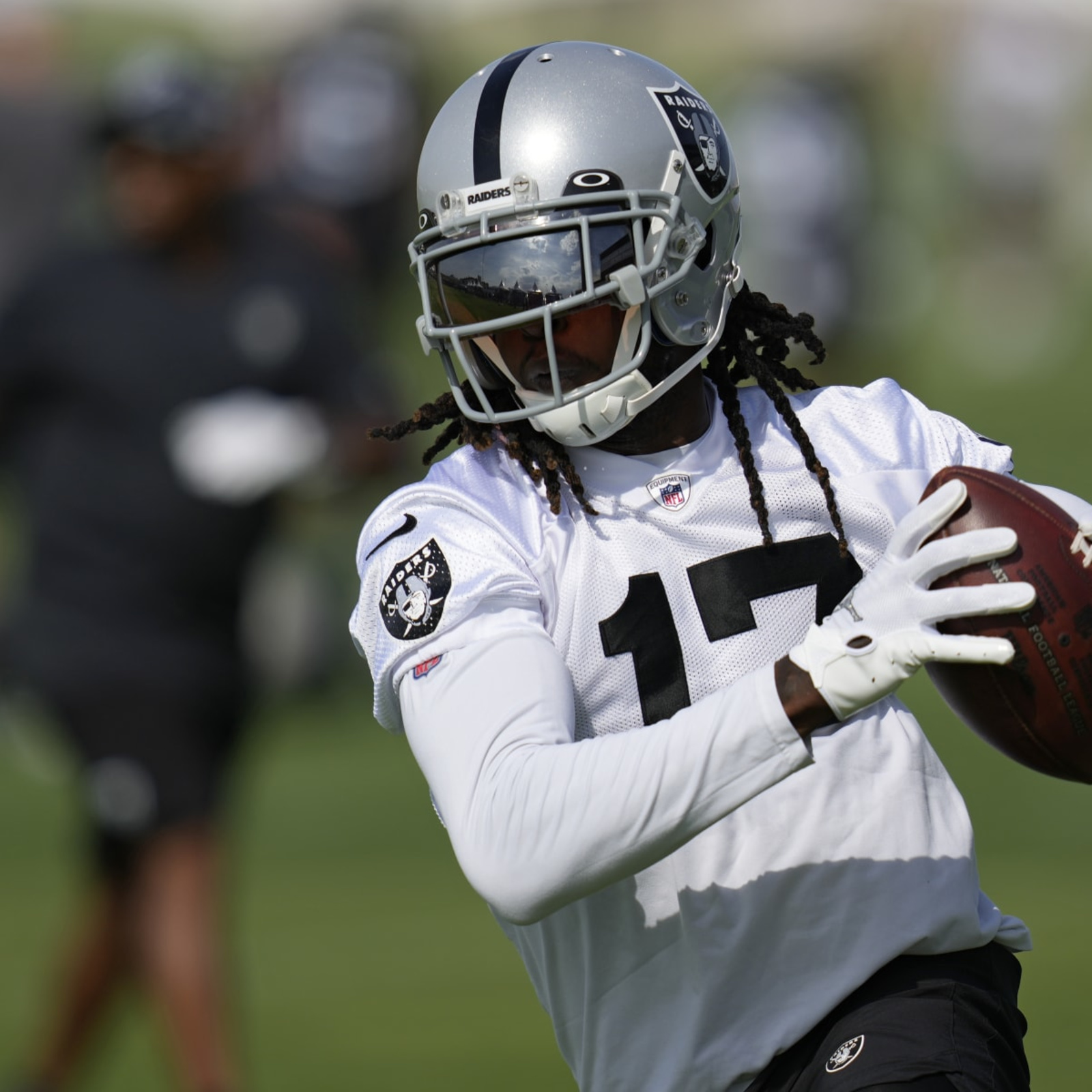 Raiders' Biggest Sleepers, Busts, Stars to Target in 2022 Fantasy