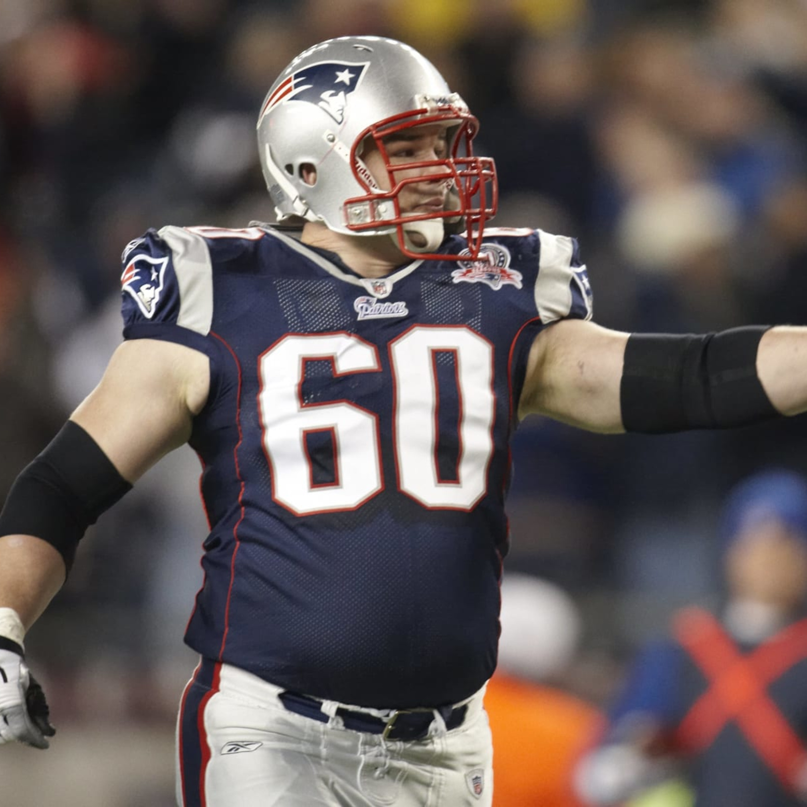 Ex-Patriot Lineman Says He Crashed Car On Purpose To Avoid Getting In  Trouble W/ Belichick