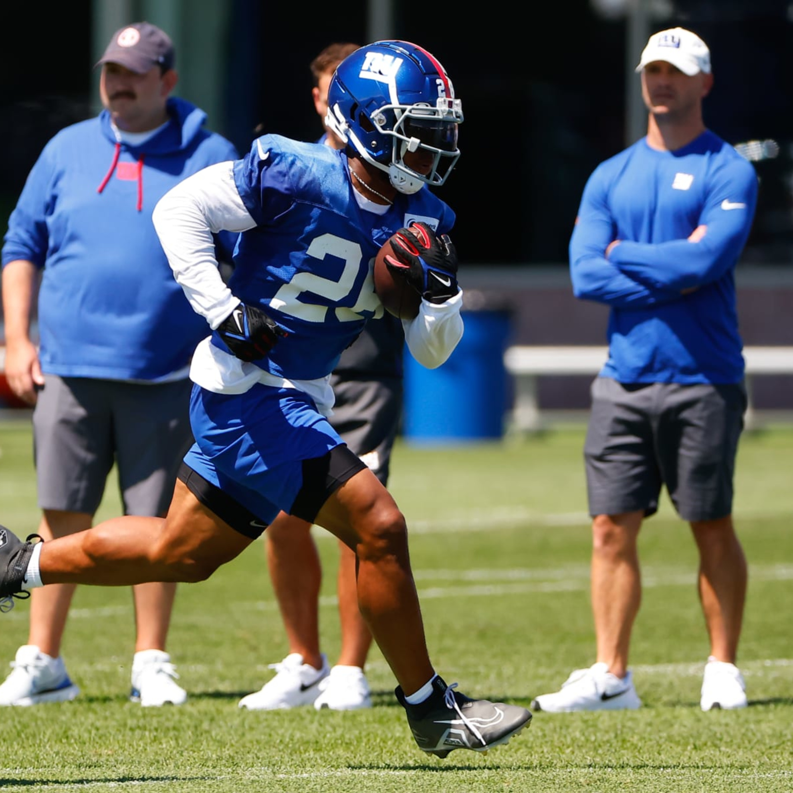 Landon Collins Agrees to Contract With Giants; Will Fly to London