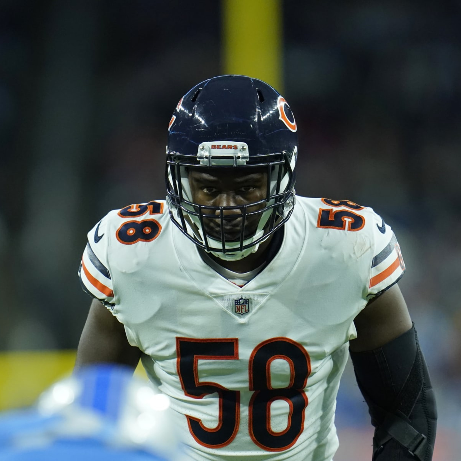 Chicago Bears news, Commanders, Roquan Smith Bears all-orange