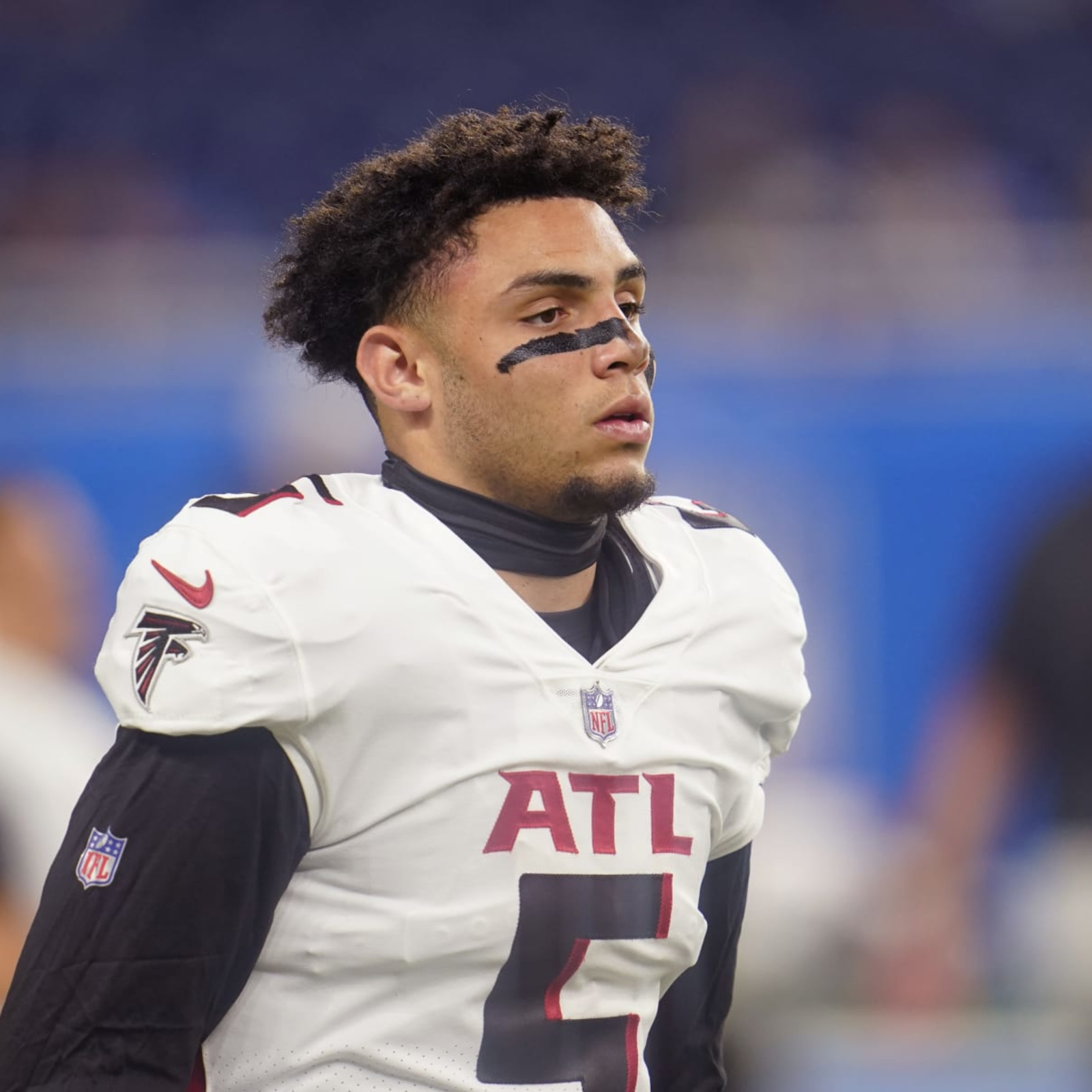 Drake London injury: Falcons WR suffers foot injury in Week 18