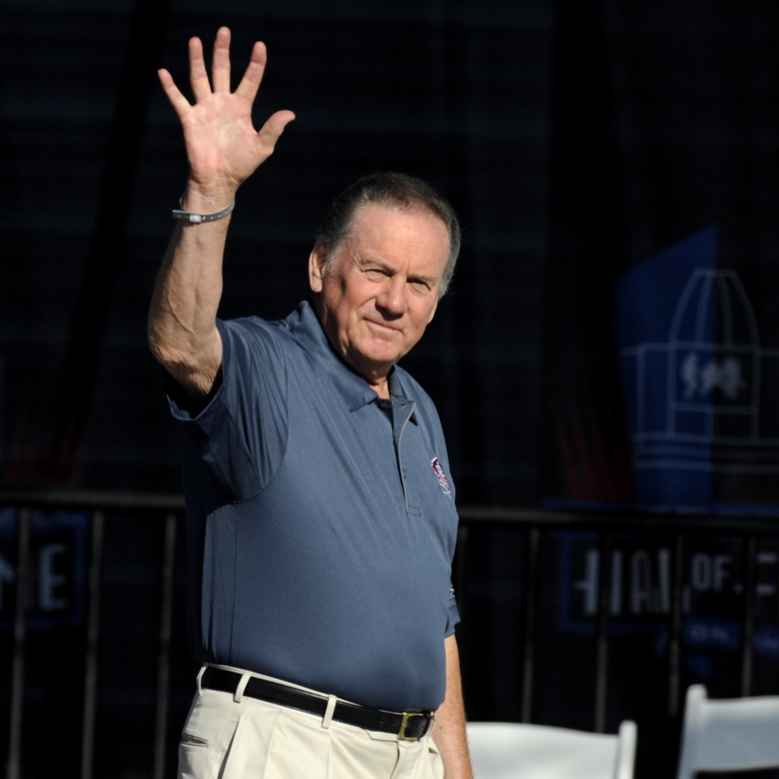 Hall of Fame QB Len Dawson dies at age 87; Super Bowl IV MVP hoisted  Chiefs' first Lombardi Trophy