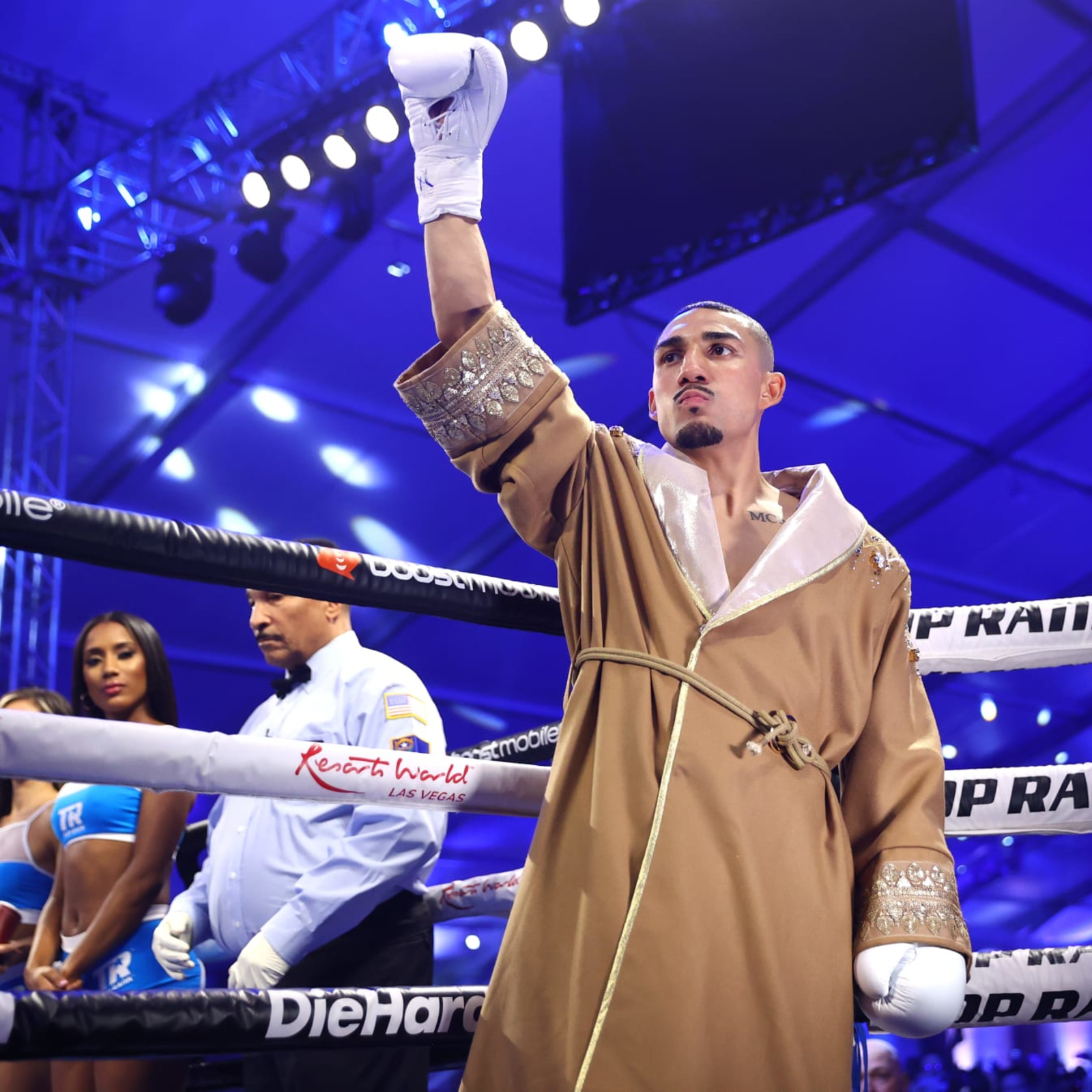 New York Jets on X: Our guy @TeofimoLopez is back in the ring