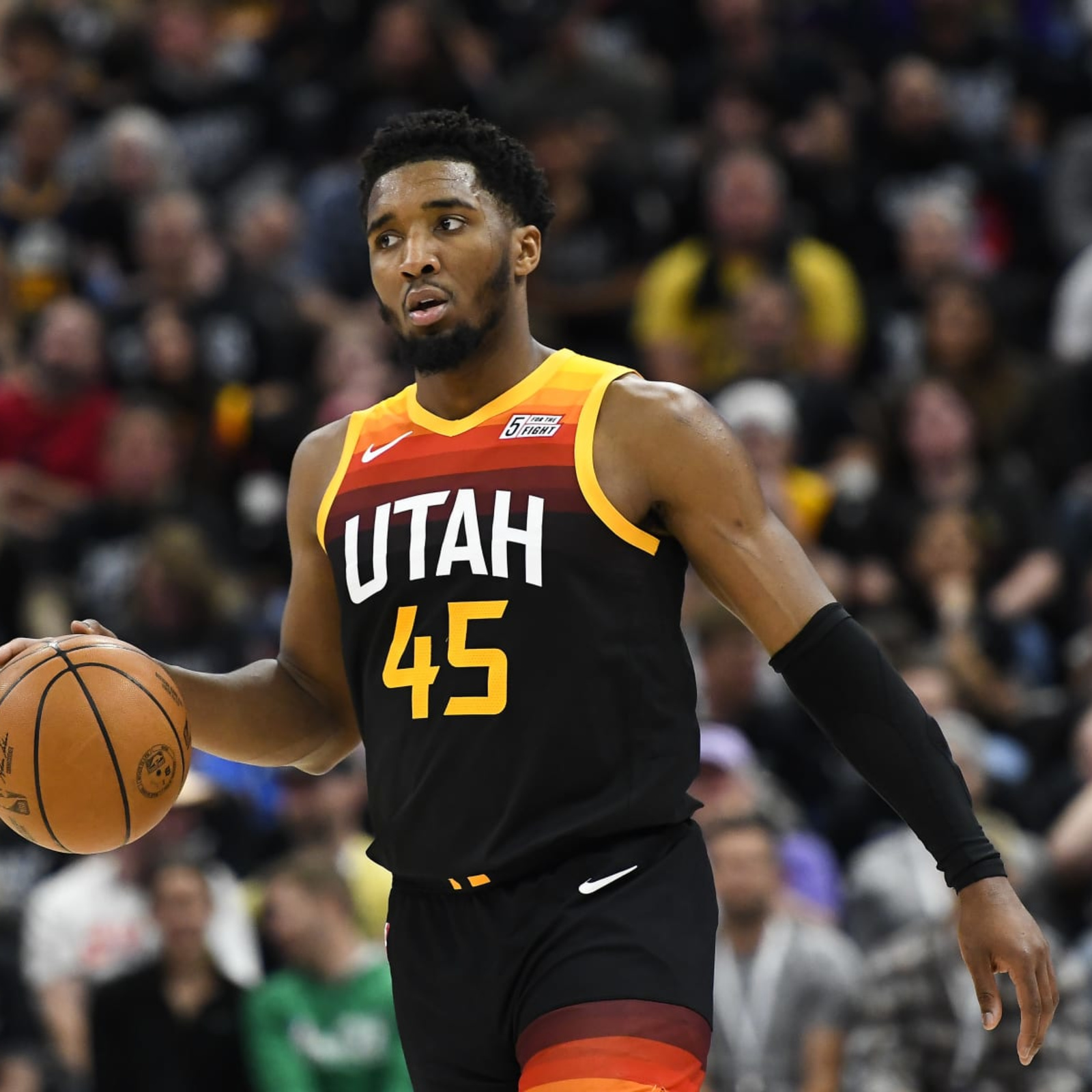 NBA Rumors: Donovan Mitchell Is Reportedly Favoring A Move To Knicks, Nets,  Or Heat - Fadeaway World