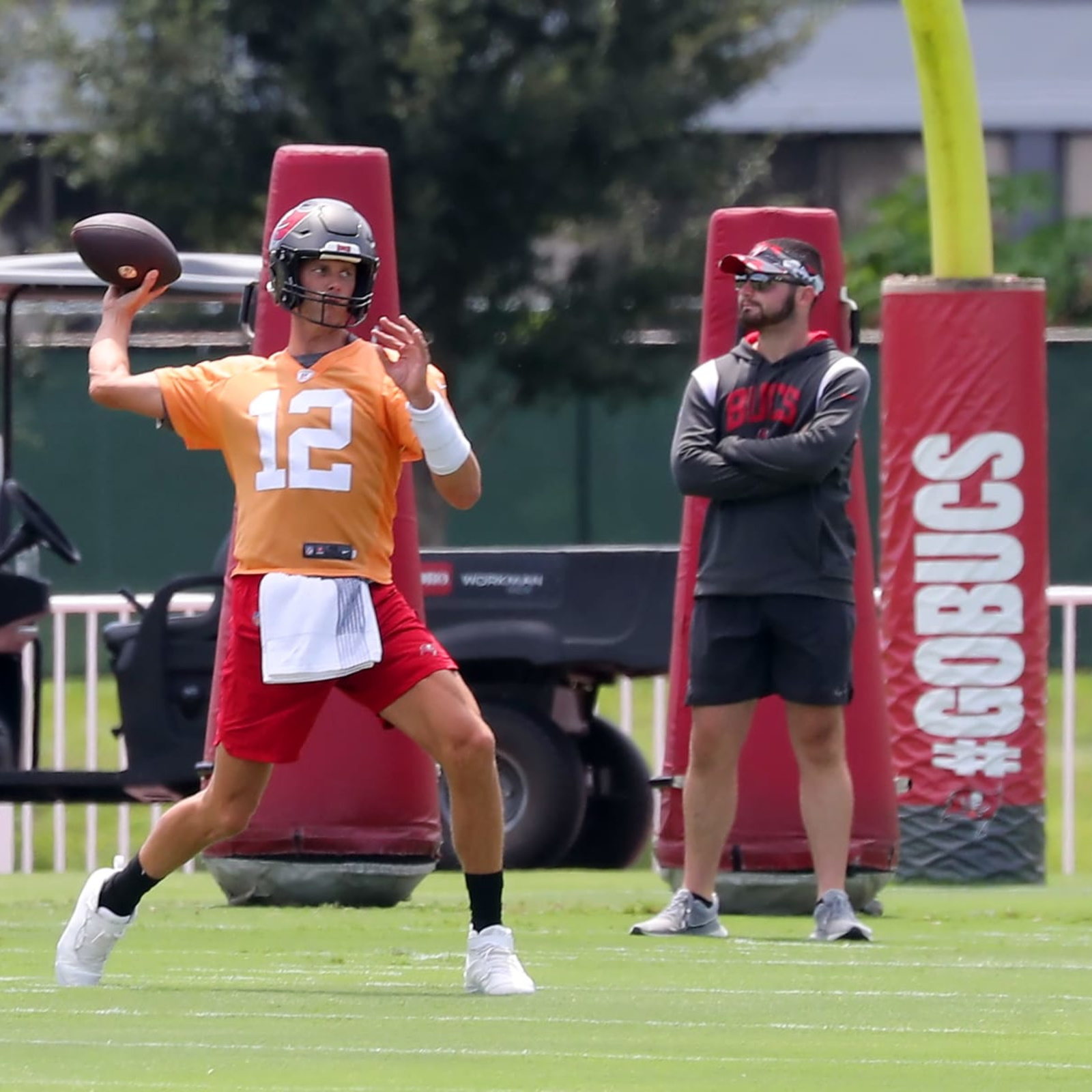 Competition to replace Brady will extend into Bucs' training camp