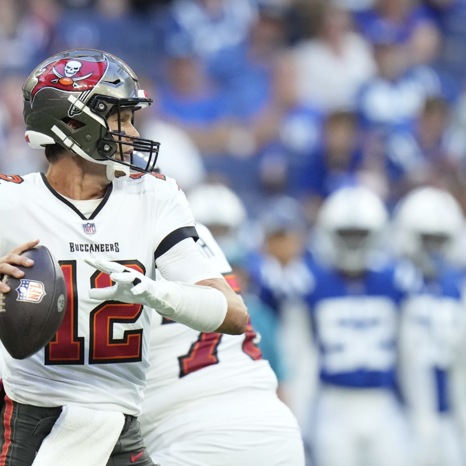 Tom Brady to start Saturday's preseason finale against Colts