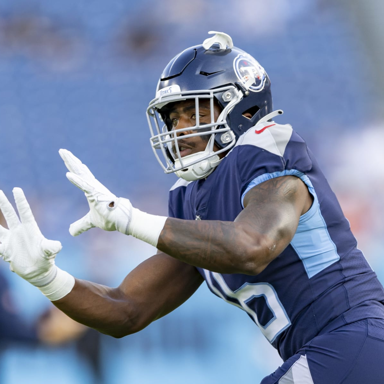 WATCH: Titans rookie WR Treylon Burks scores his 1st NFL TD in the