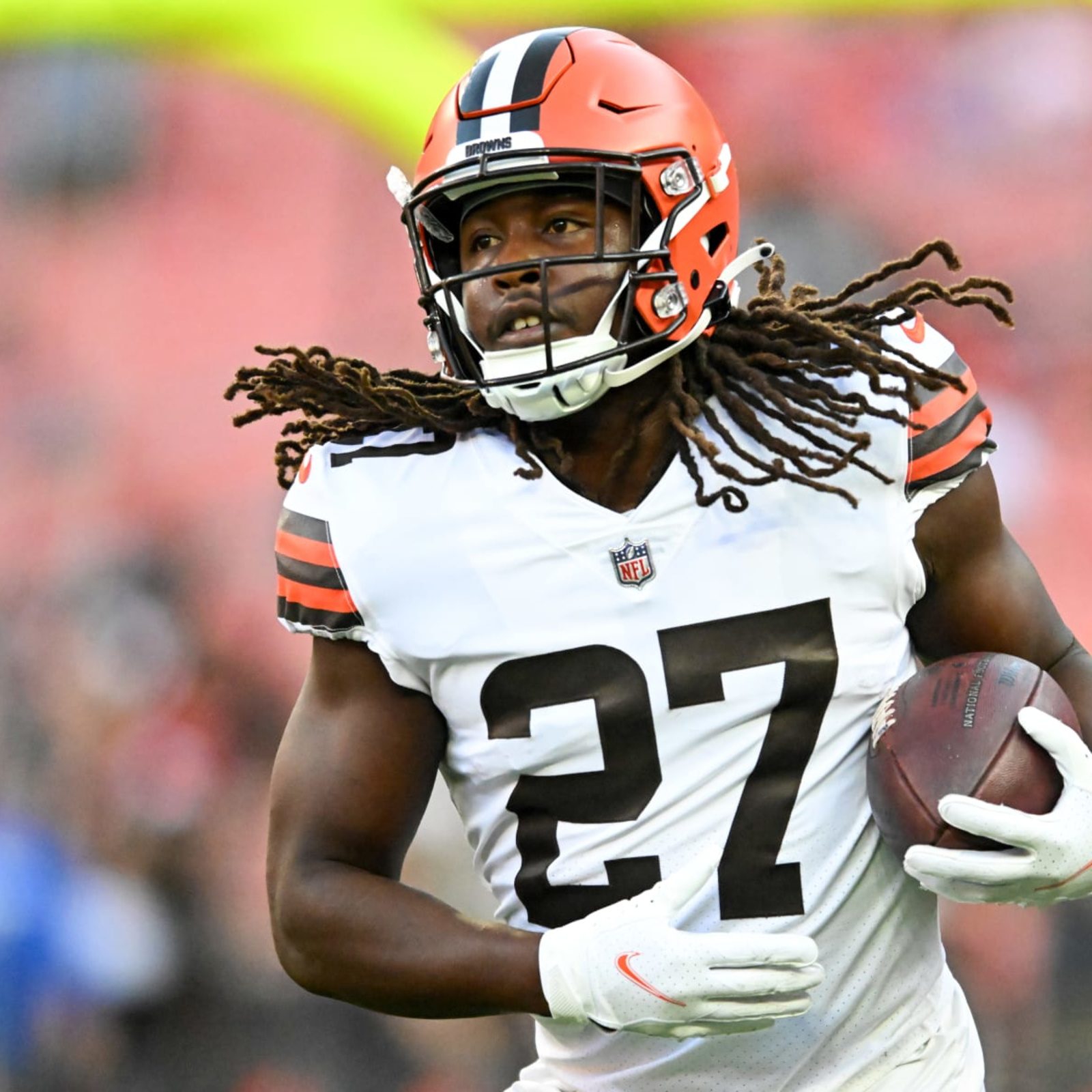 Browns RB Nick Chubb out for season; Kareem Hunt could return, National