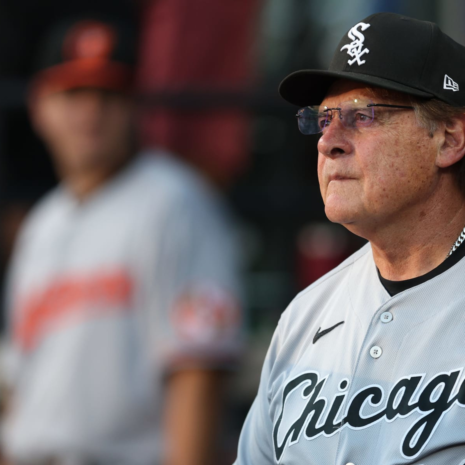 Chicago White Sox manager Tony La Russa OK to travel with team
