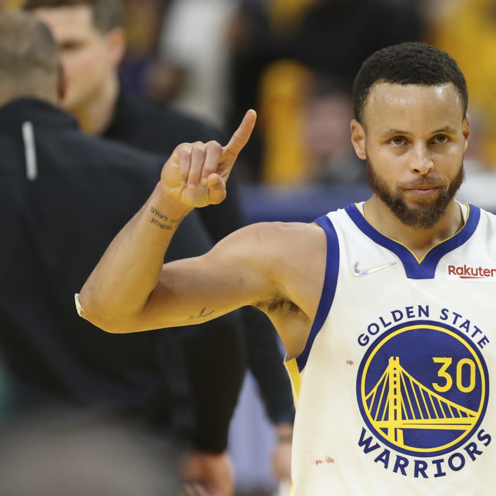 Stephen Curry Reportedly Close to Inking Lifetime Contract With Under Armour