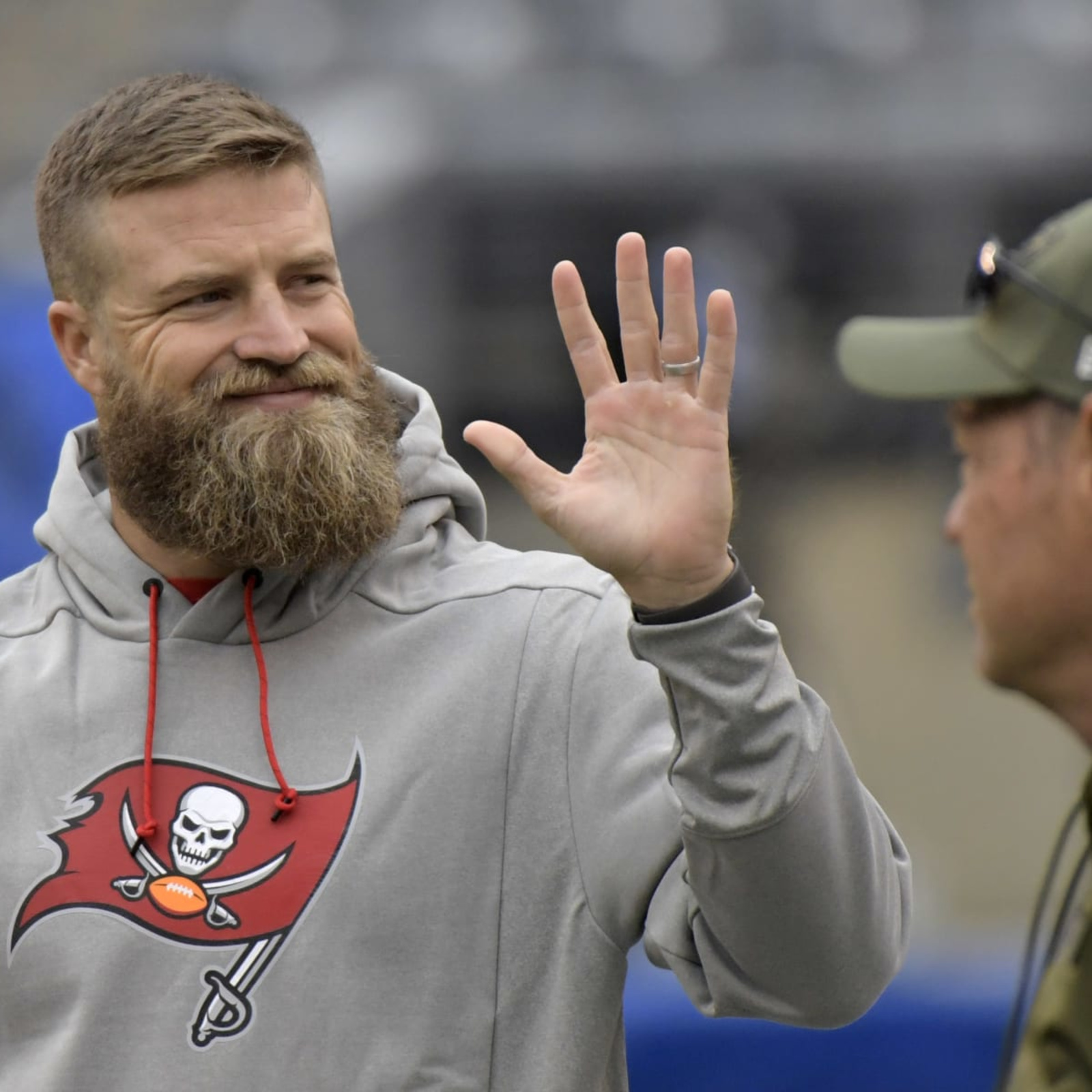 Ryan Fitzpatrick's changing teams again — see photos of him in 6 different  jerseys