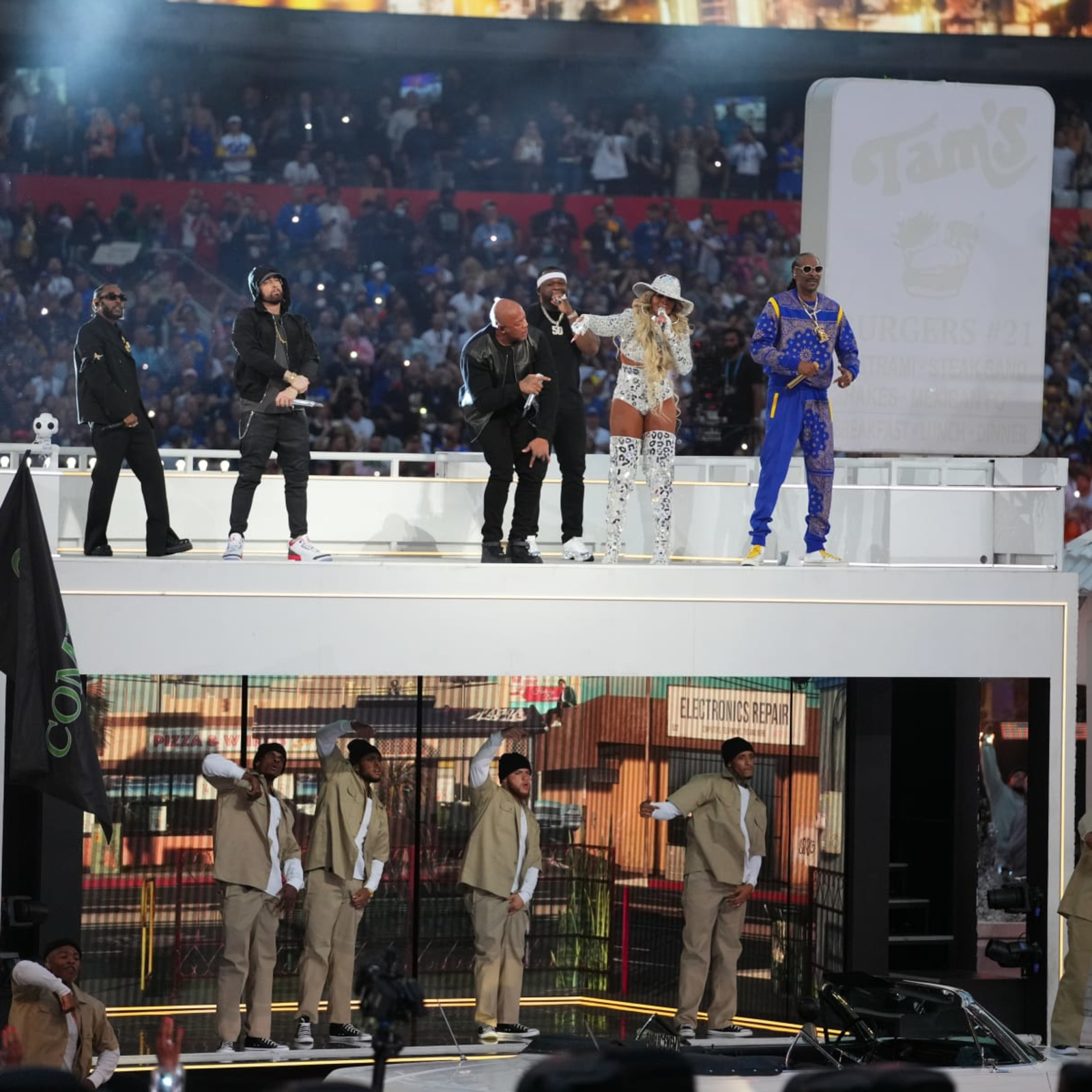 Super Bowl Halftime Rights Boost Brands, but Price Is Rising