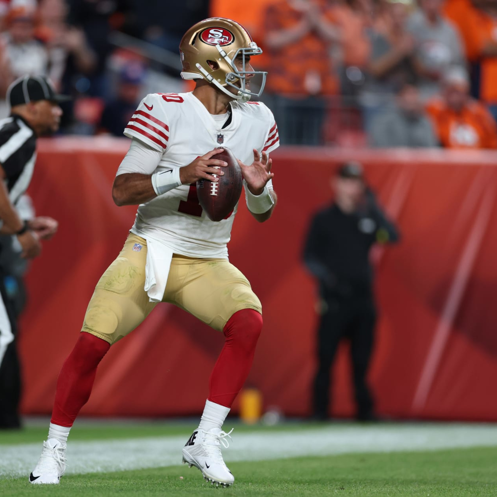 49ers' Jimmy Garoppolo goes full Orlovsky with self-safety