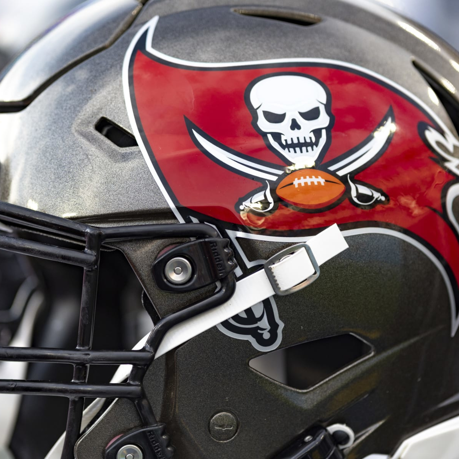 Quarantine Questions: Why no Buccaneers-Dolphins game in the