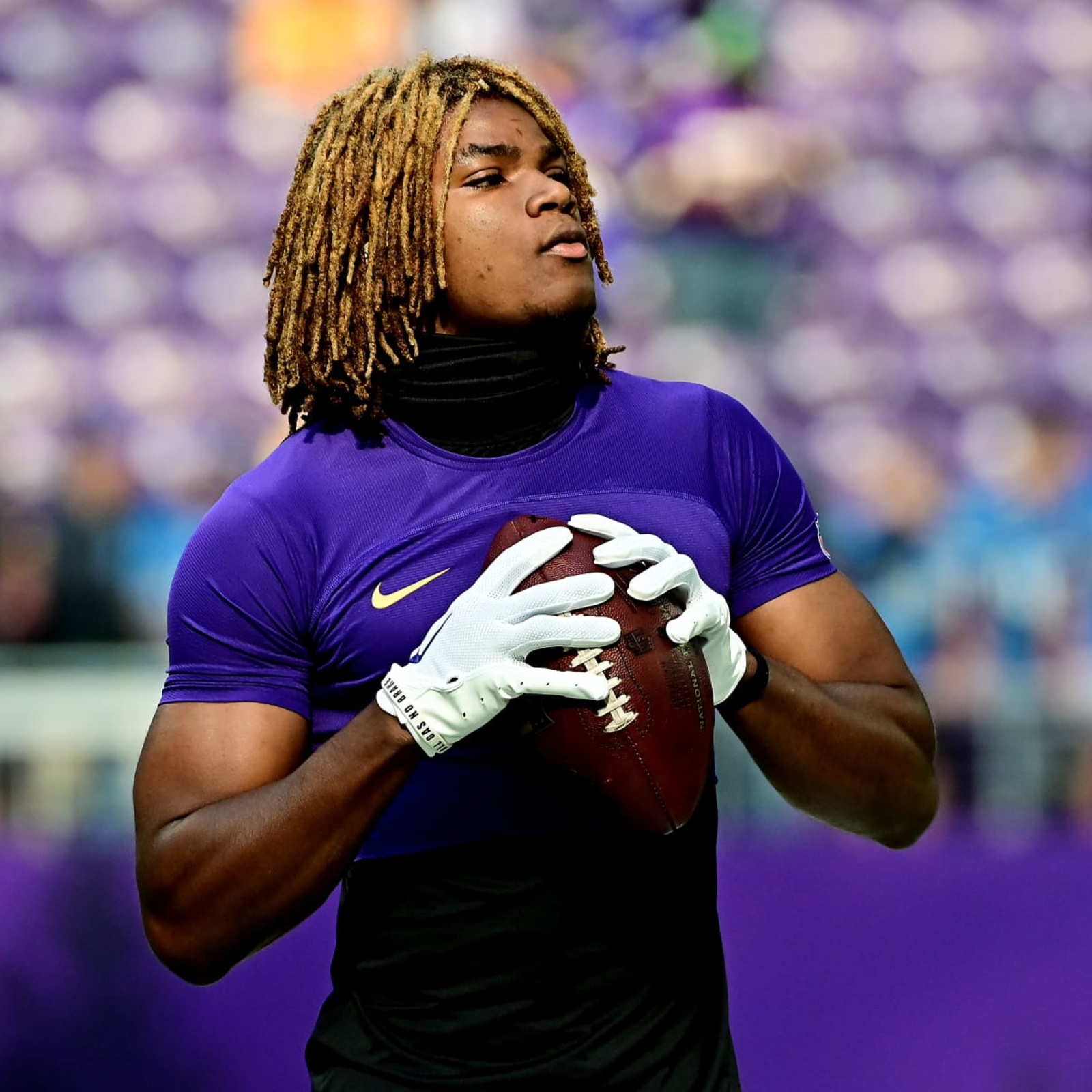 Minnesota Vikings rookie Lewis Cine set for surgery on fractured