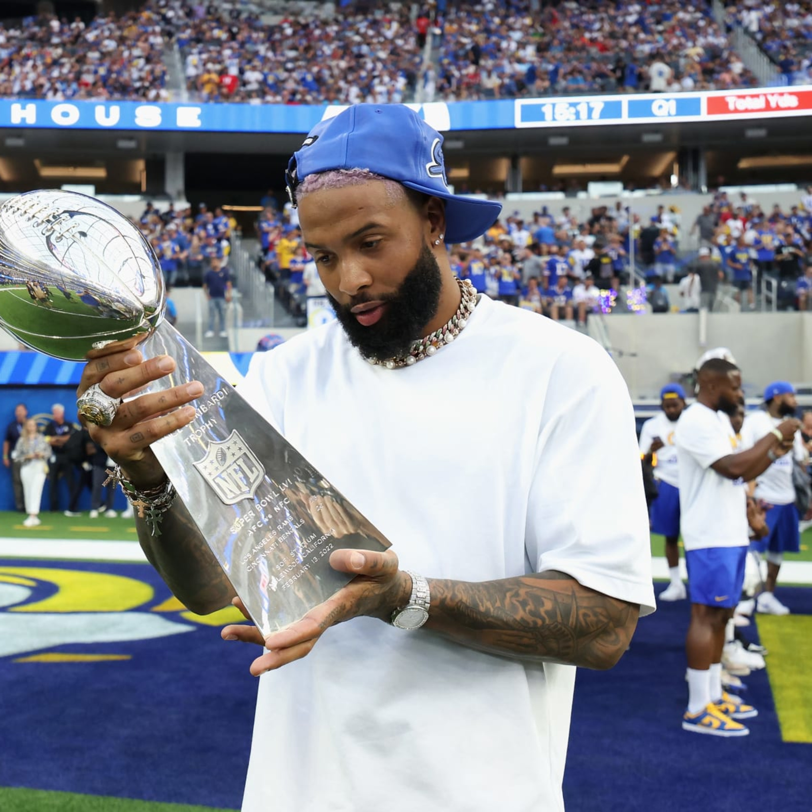 Video: Odell Beckham Jr. Attends NFL Season Opener, Joins Rams For Pregame  Ceremony 