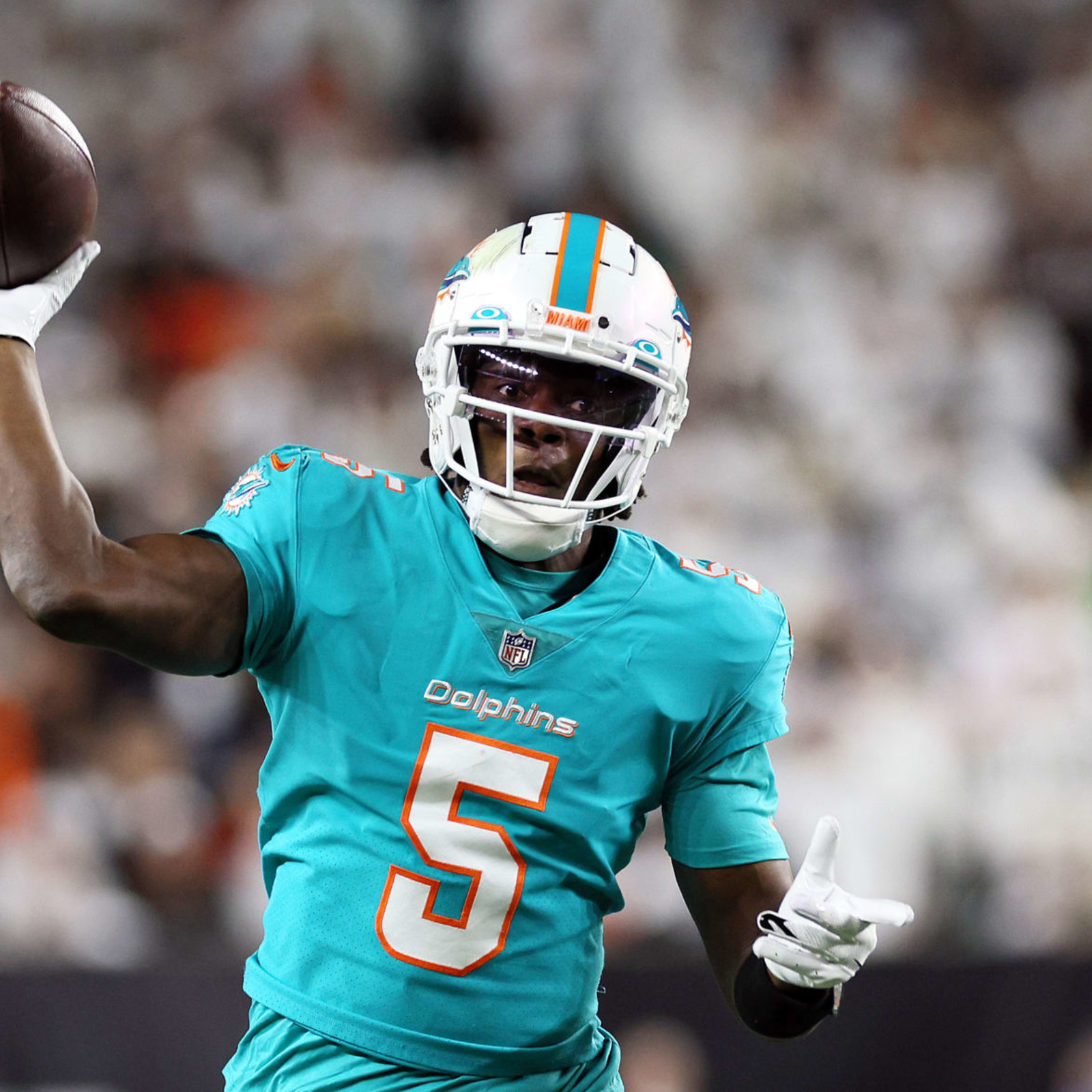 Dolphins' Bridgewater in question for Sunday. And other injury