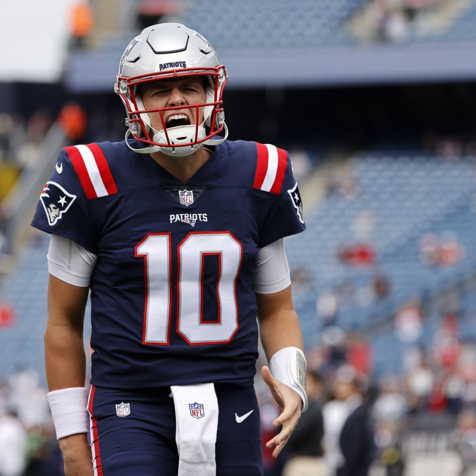 Patriots' Mac Jones Reportedly Believed to Have Suffered High Ankle Sprain  Injury, News, Scores, Highlights, Stats, and Rumors