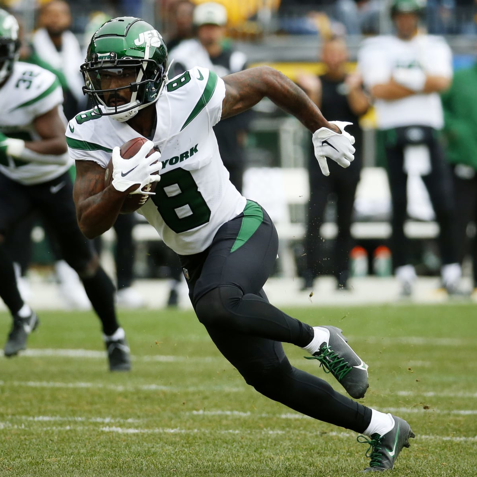 Report: Wide receiver Elijah Moore asks New York Jets for trade - On3