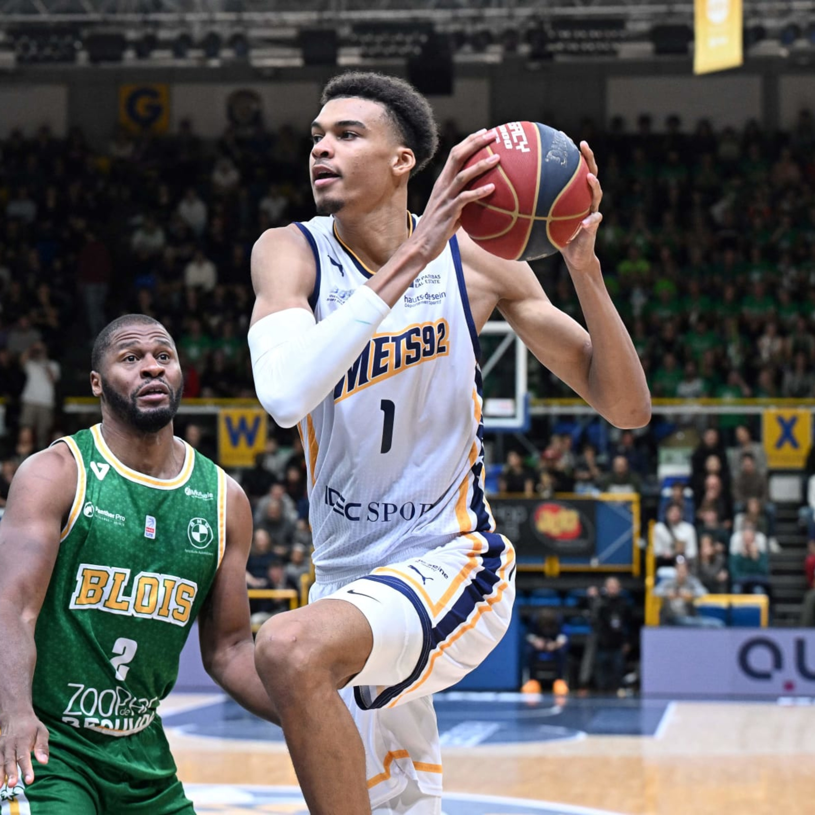 Photo of Victor Wembanyama next to Rudy Gobert is a sight to behold