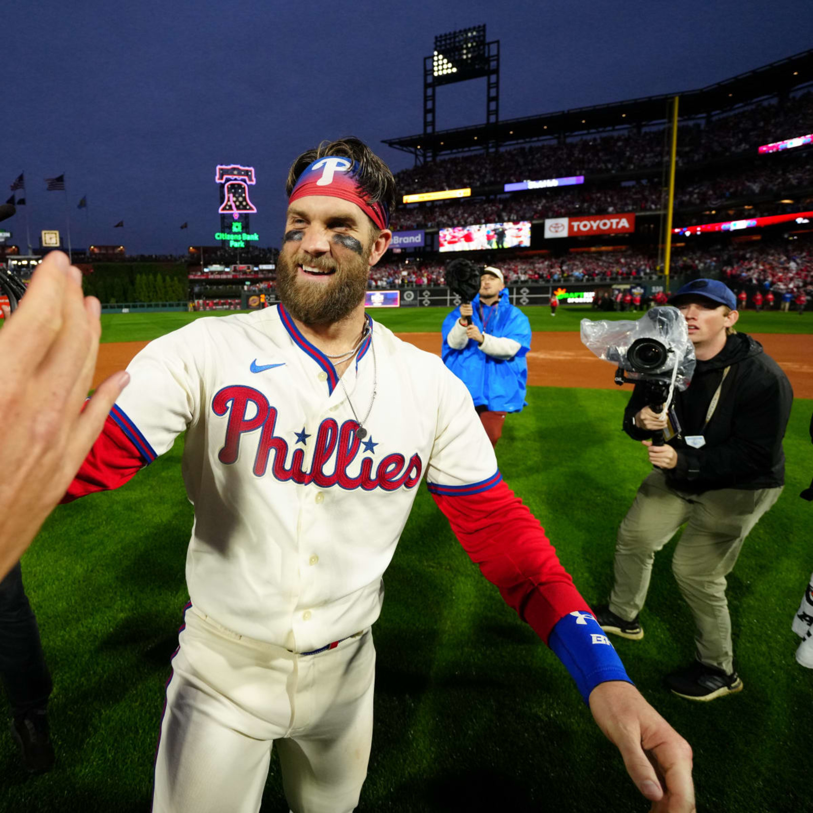 2022 MLB Playoffs: Phillies advance to NLCS with emphatic Game 4 win vs.  Braves