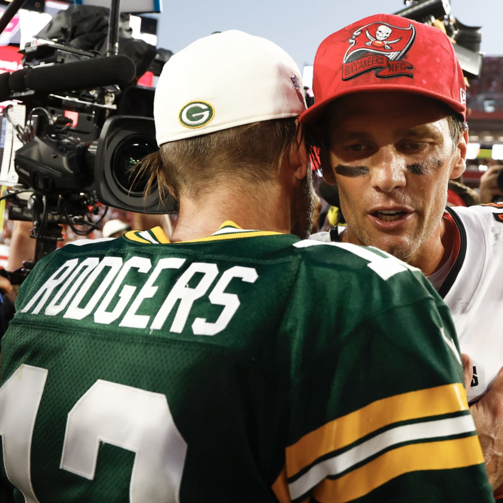 Former NFL QB Kurt Warner Says Tom Brady, Aaron Rodgers Look Exhausted