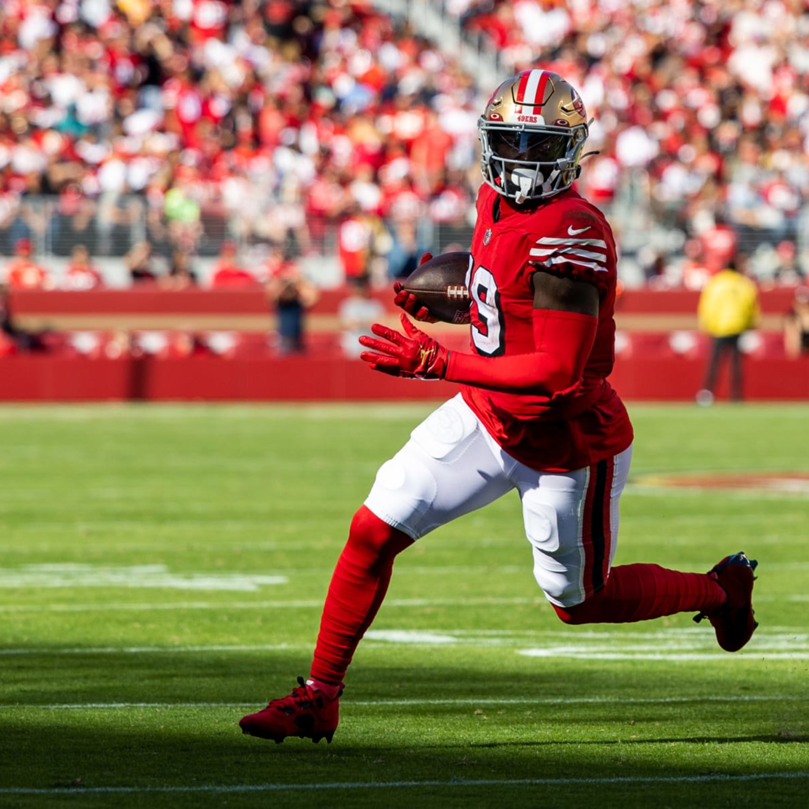 Deebo Samuel Exits #TBvsSF with an Ankle Injury