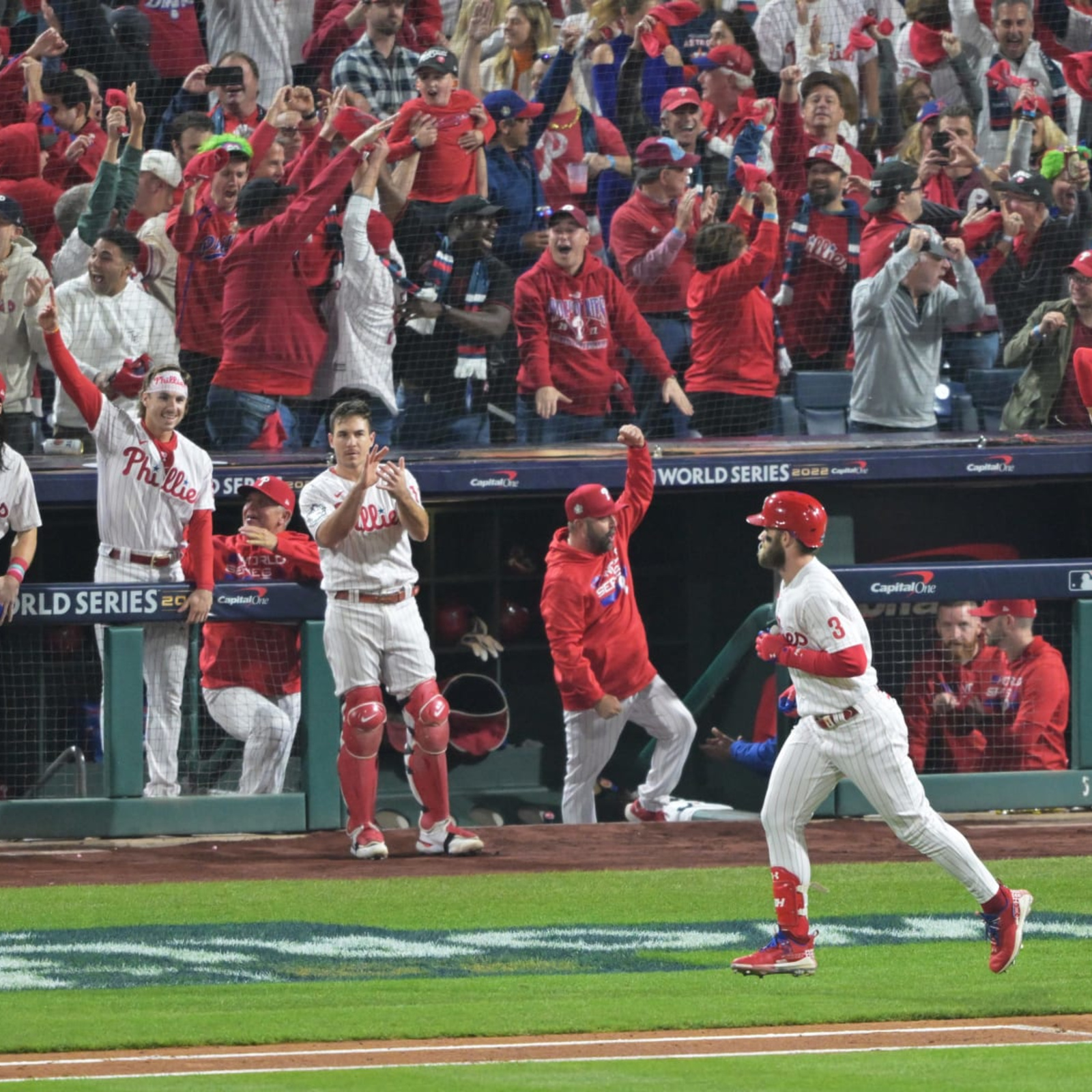 Phillies vs. Astros: How World Series Game 3 rainout impacts