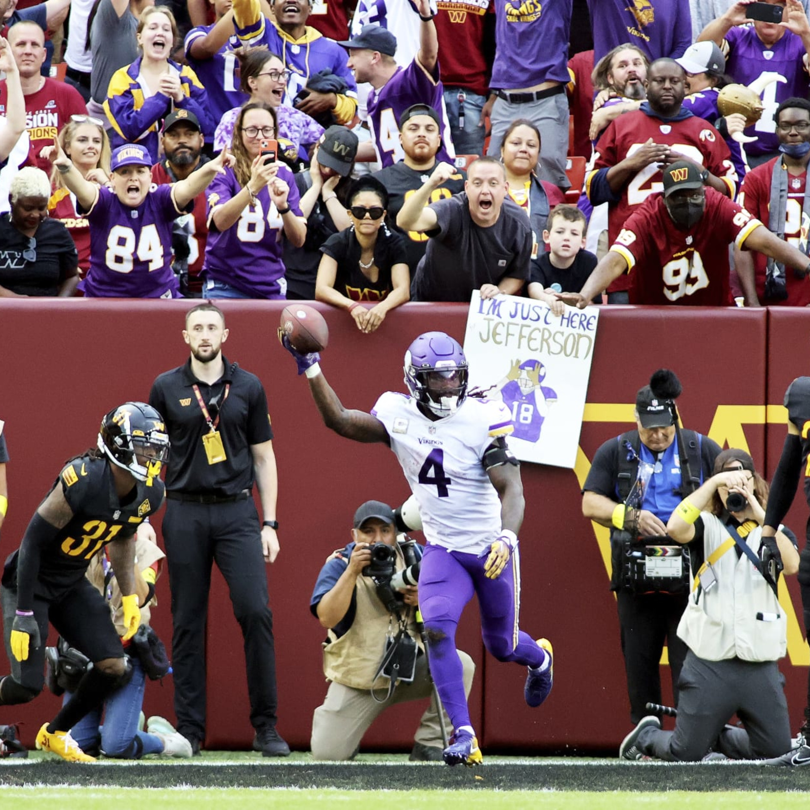 Justin Jefferson Dalvin Cook High Five GIF