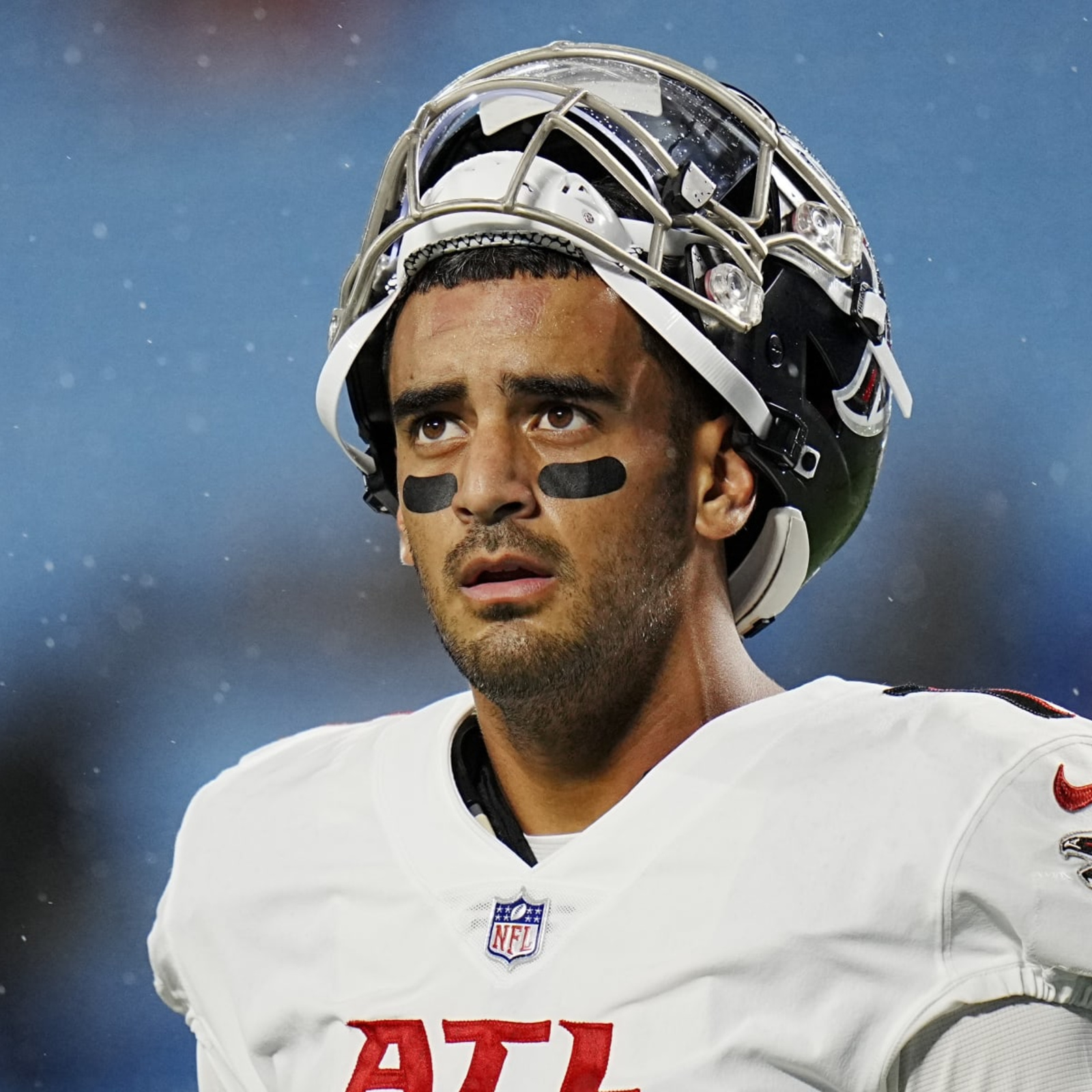 Marcus Mariota: NFL World Blasted Eagles QB After Lackluster