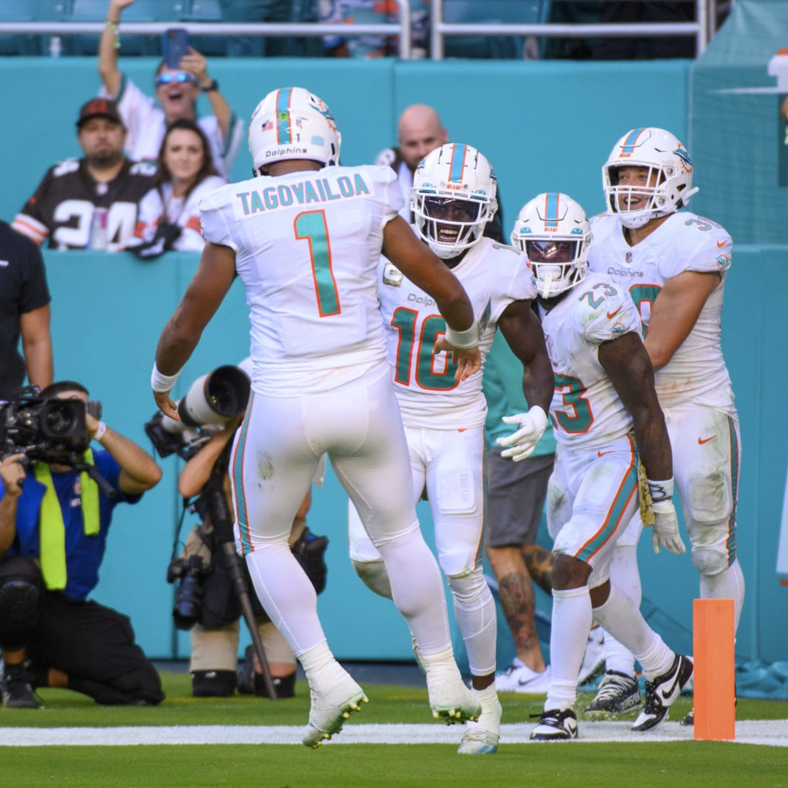 Miami Dolphins: 10 observations from Week 10 win over Browns