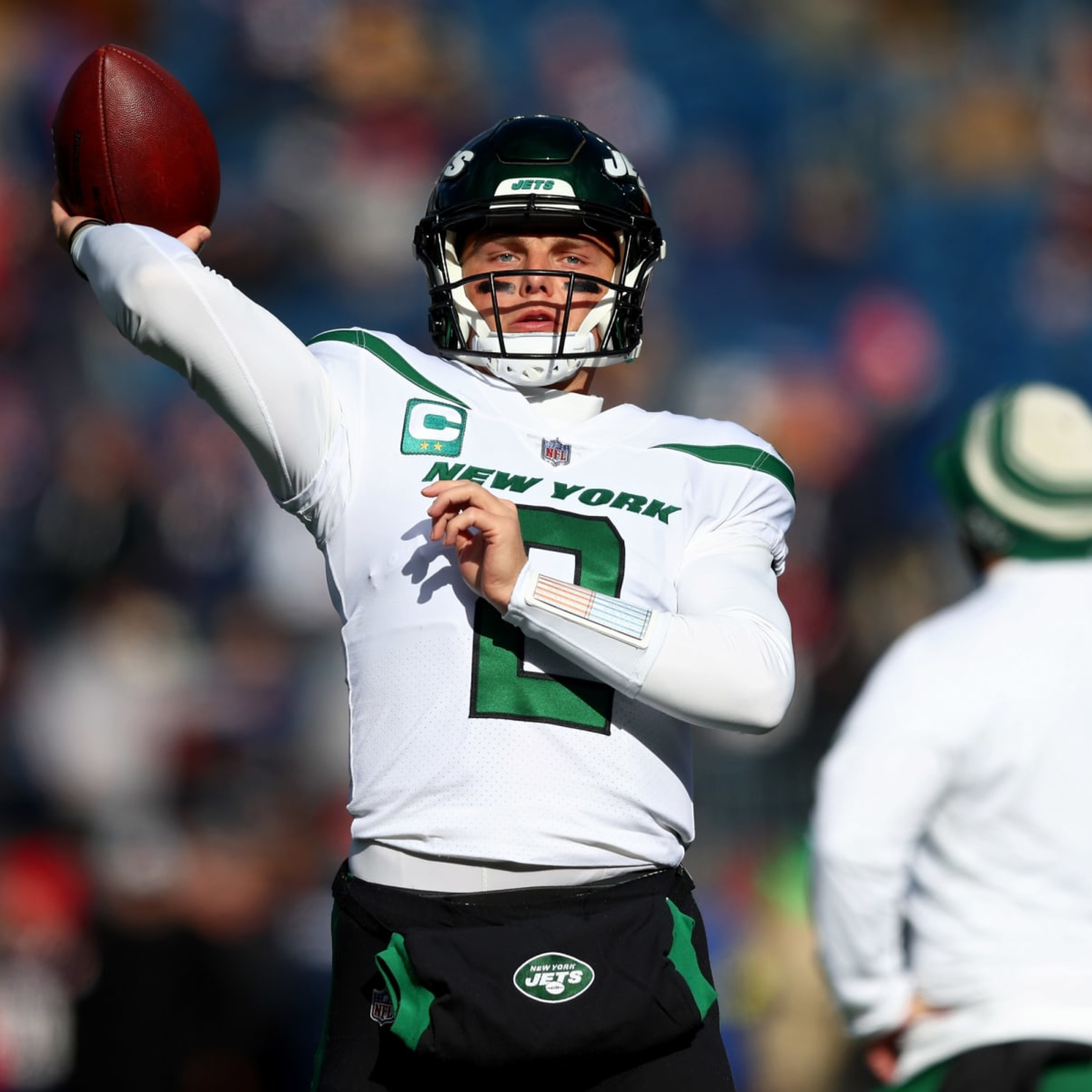 Zach Wilson's struggles leads to NFL world calling for New York Jets to  bench QB