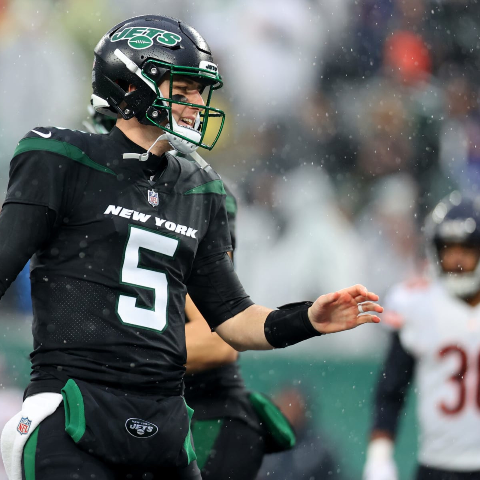 Mike White Gives Jets Exactly What They Need to Be a Threat in NFL Playoff  Picture, News, Scores, Highlights, Stats, and Rumors