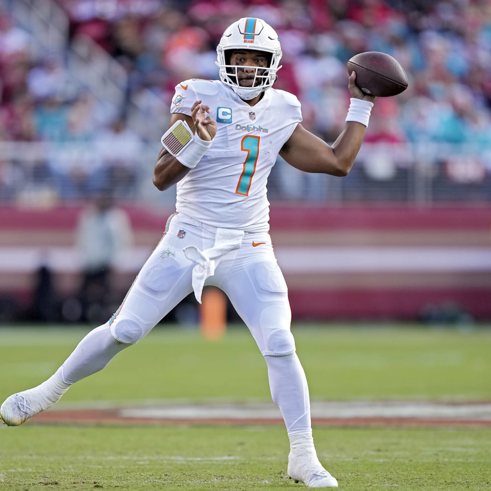 Tua Tagovailoa in concussion protocol again, casting doubt on availablility  for Dolphins against Patriots - The Boston Globe