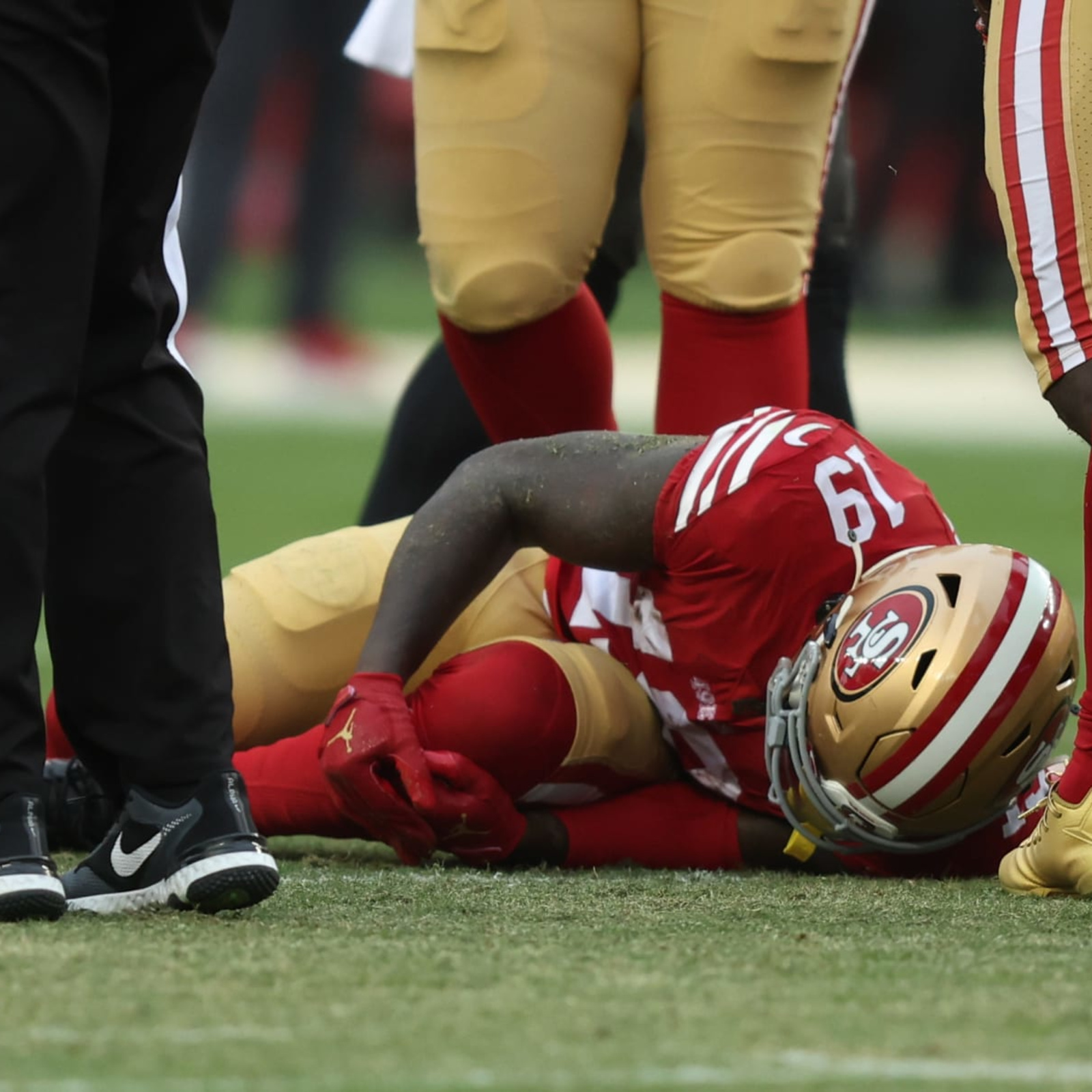 49ers QB Trey Lance taken off on cart with ankle injury