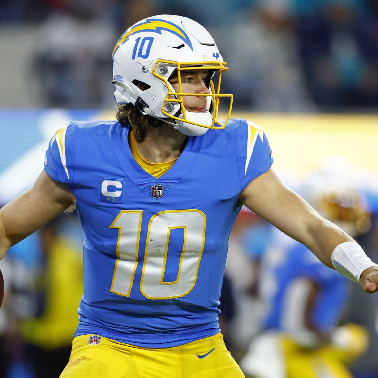 Keenan Allen on Chargers QB Justin Herbert: 'I Don't Think He Has